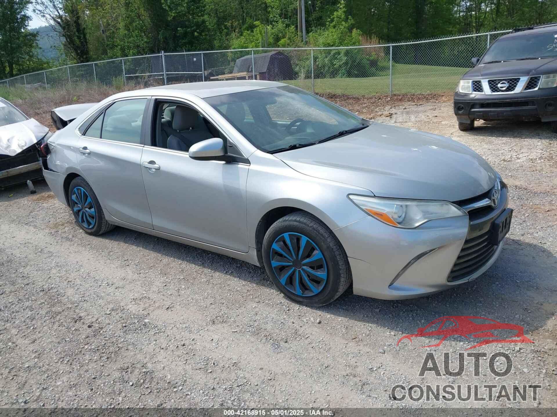TOYOTA CAMRY 2016 - 4T4BF1FK0GR542175