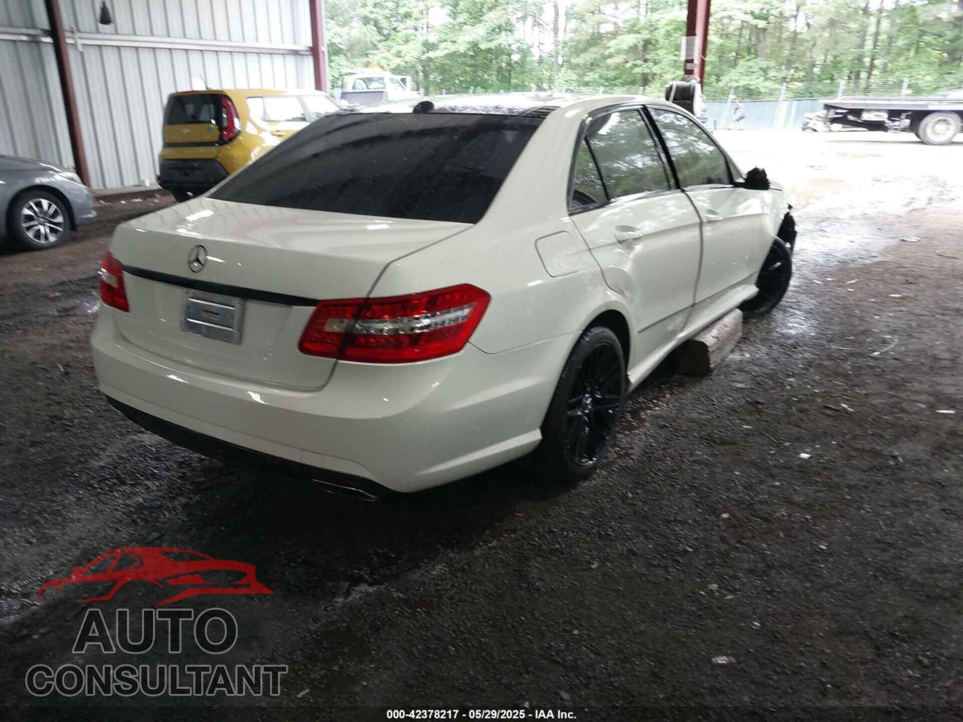 MERCEDES-BENZ E 350 2010 - WDDHF8HB5AA258103