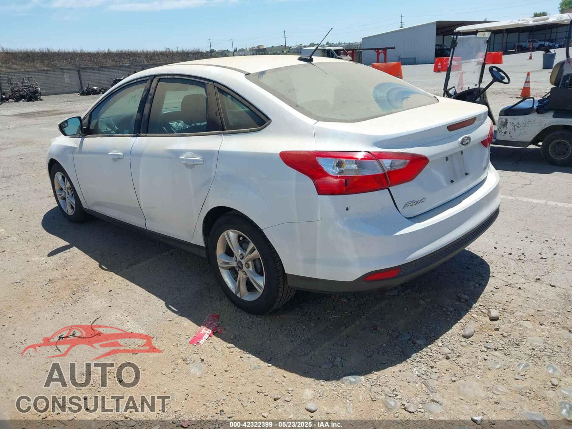 FORD FOCUS 2014 - 1FADP3F25EL210970