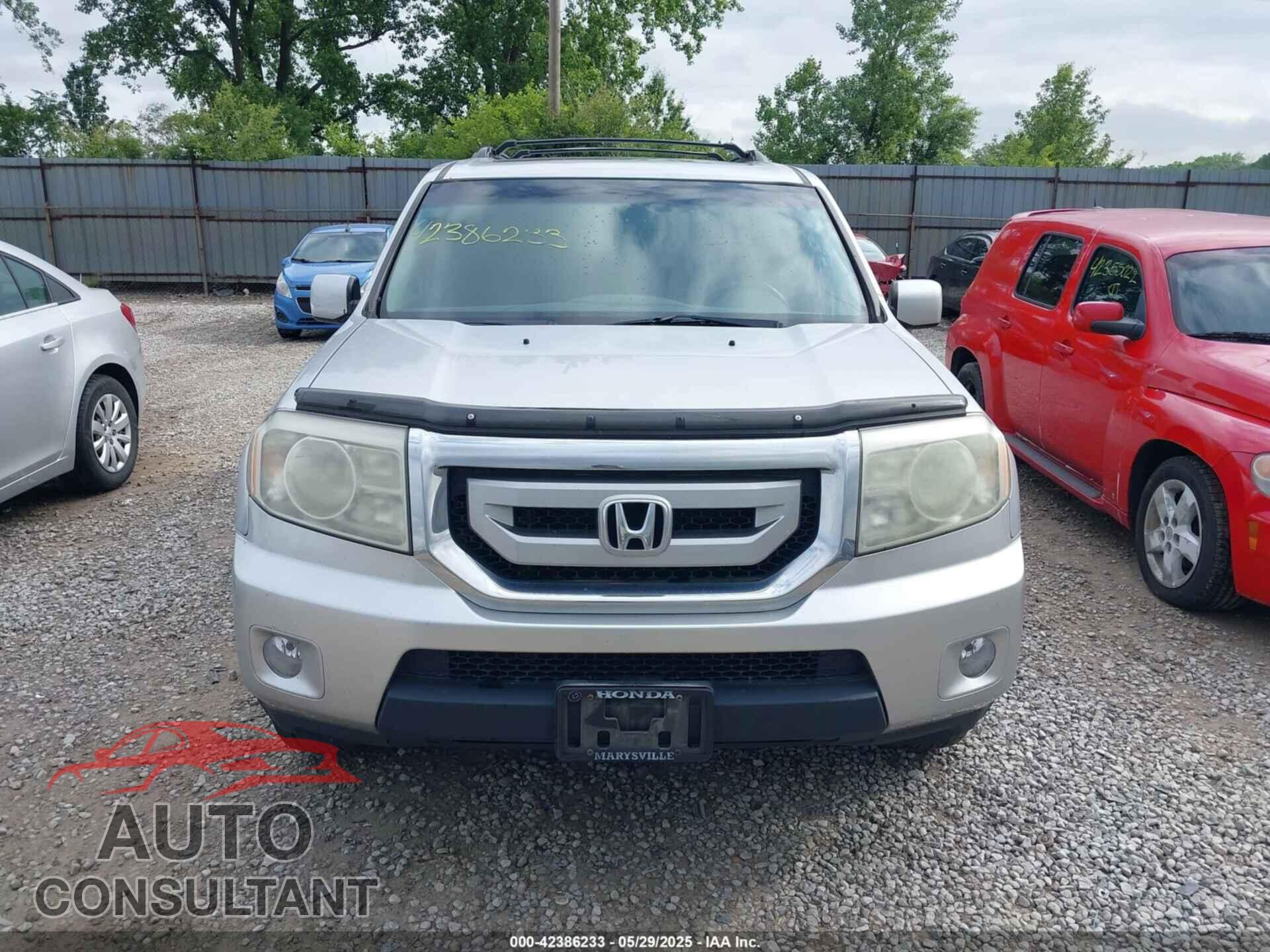 HONDA PILOT 2010 - 5FNYF4H65AB021284