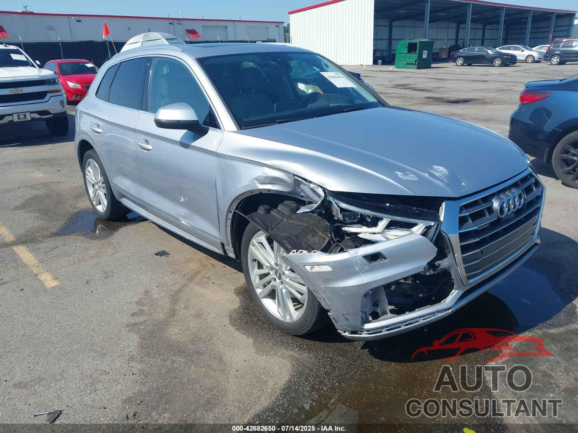 AUDI Q5 2018 - WA1CNAFY5J2020438