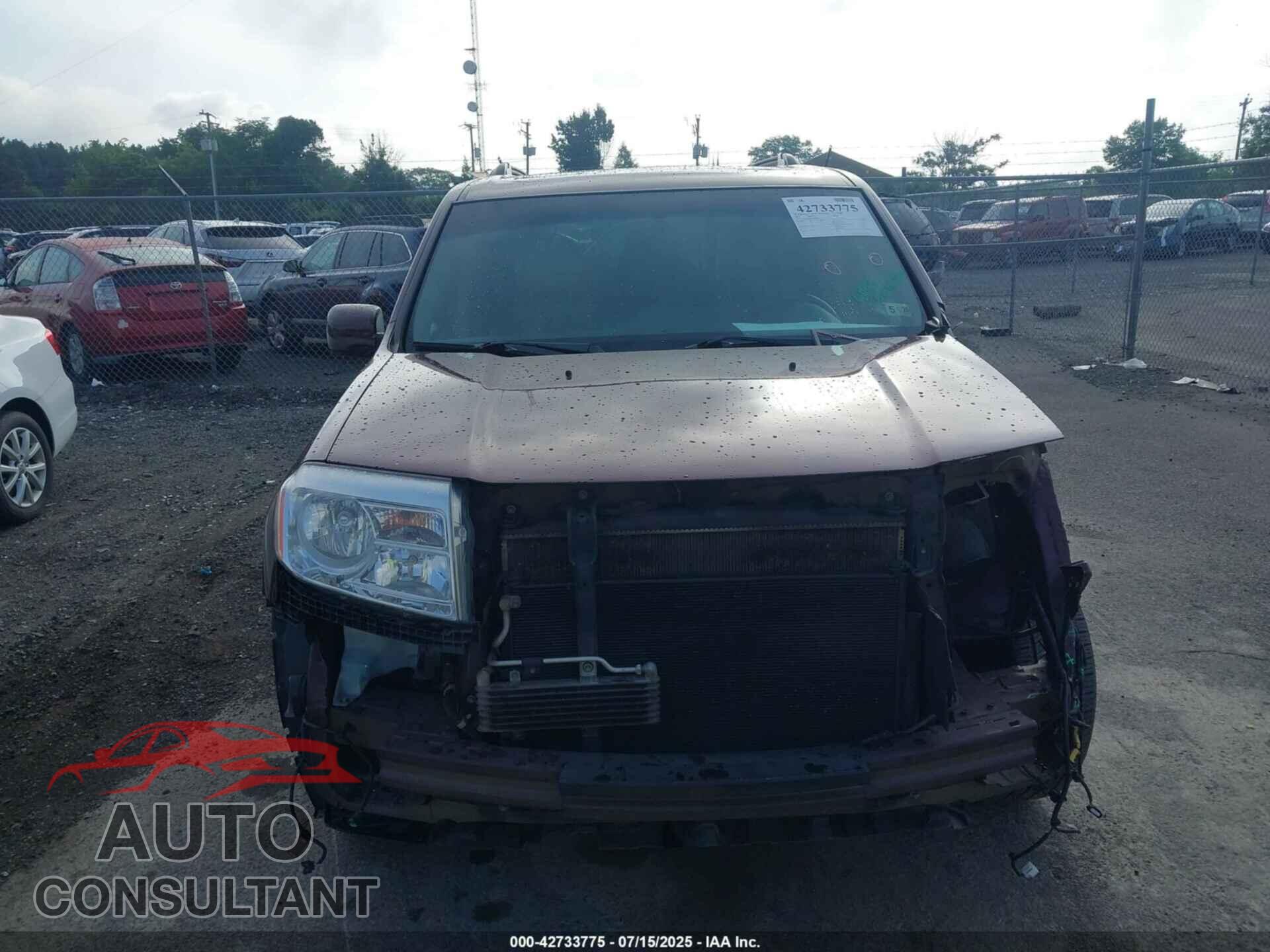 HONDA PILOT 2013 - 5FNYF4H98DB080439