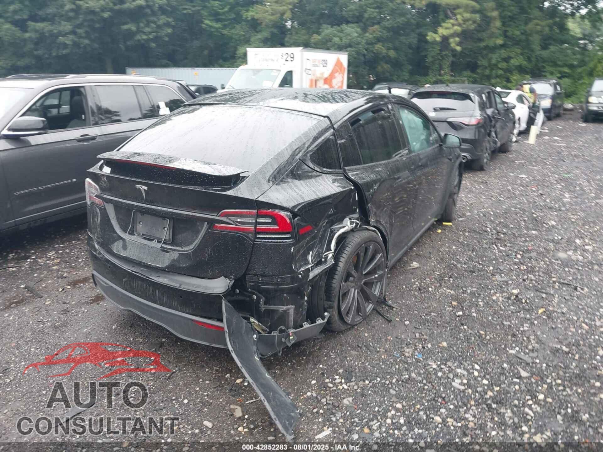 TESLA MODEL X 2023 - 7SAXCBE56PF377615