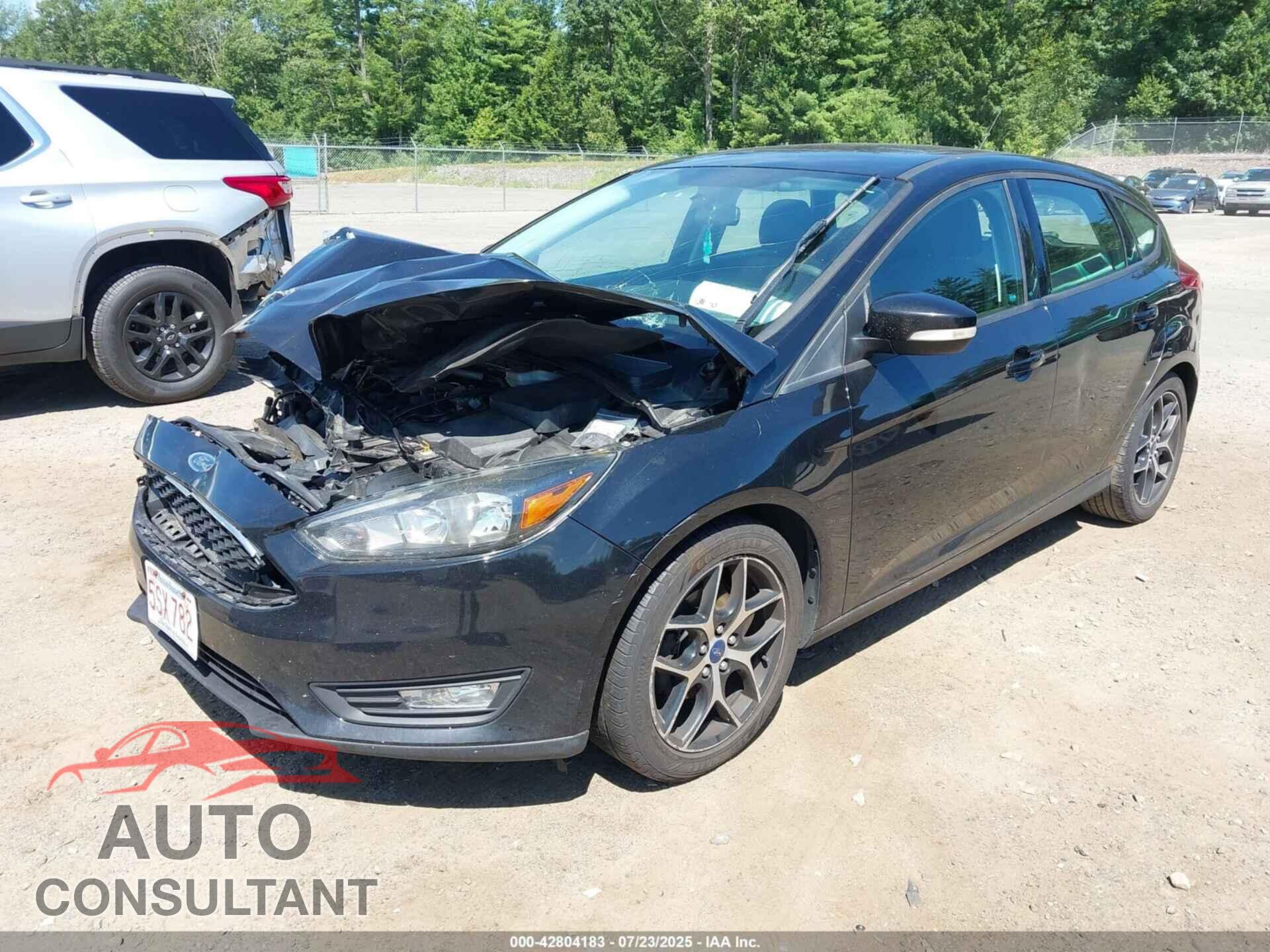 FORD FOCUS 2017 - 1FADP3M27HL205728