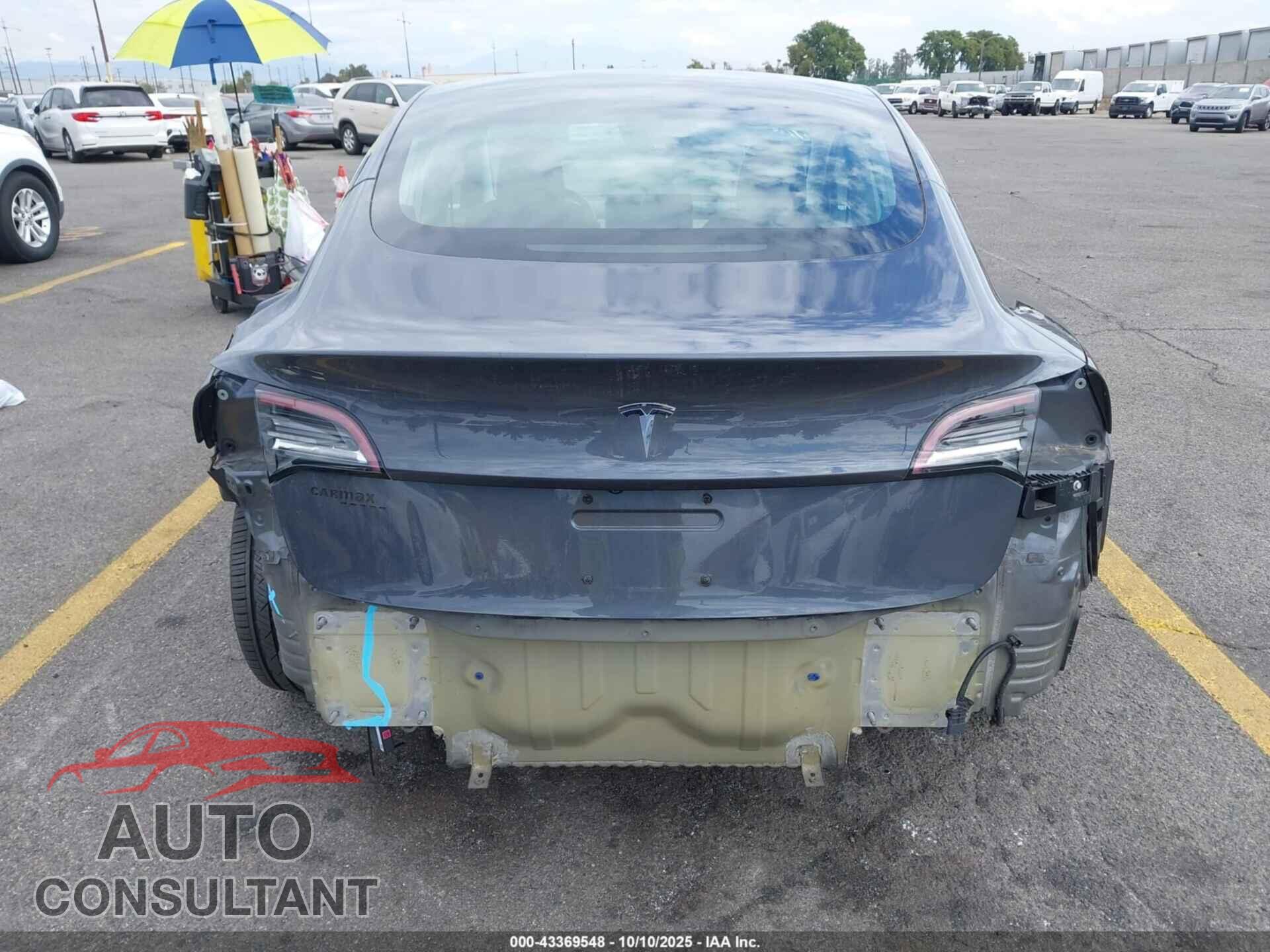 TESLA MODEL 3 2018 - 5YJ3E1EA7JF047485