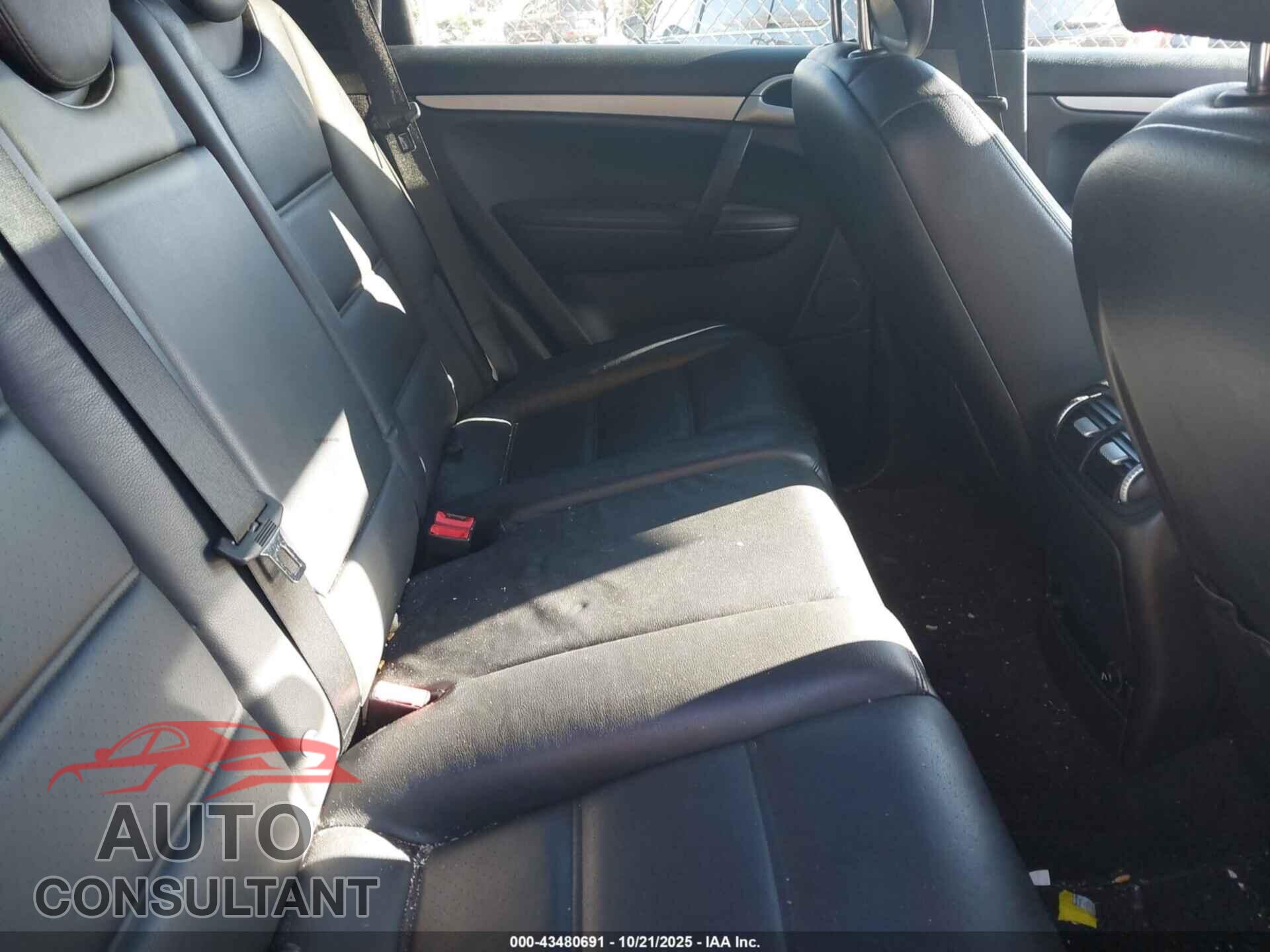 PORSCHE CAYENNE 2010 - WP1AA2APXALA09456