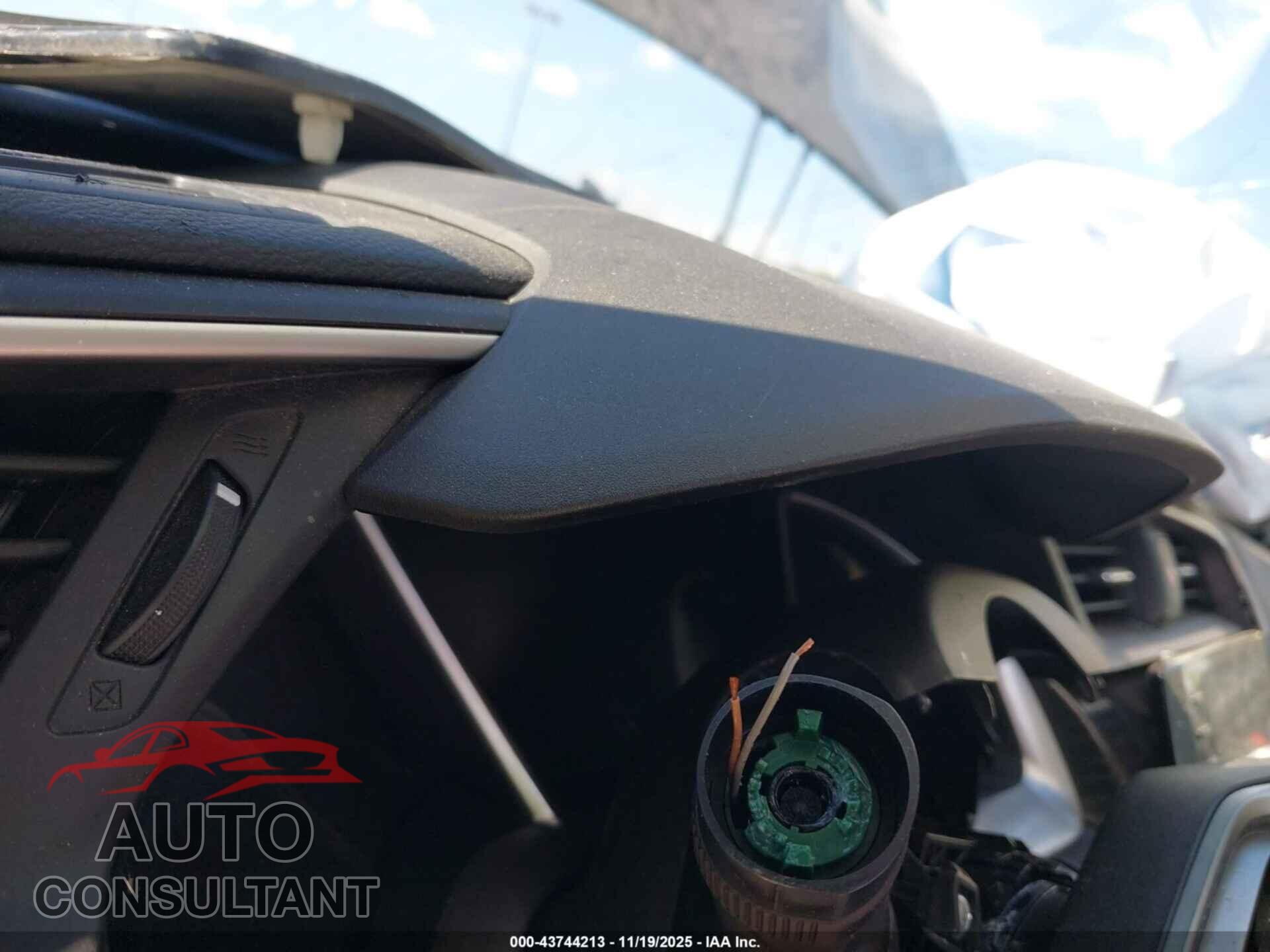 HONDA CIVIC 2019 - JHMFC1F96KX010974