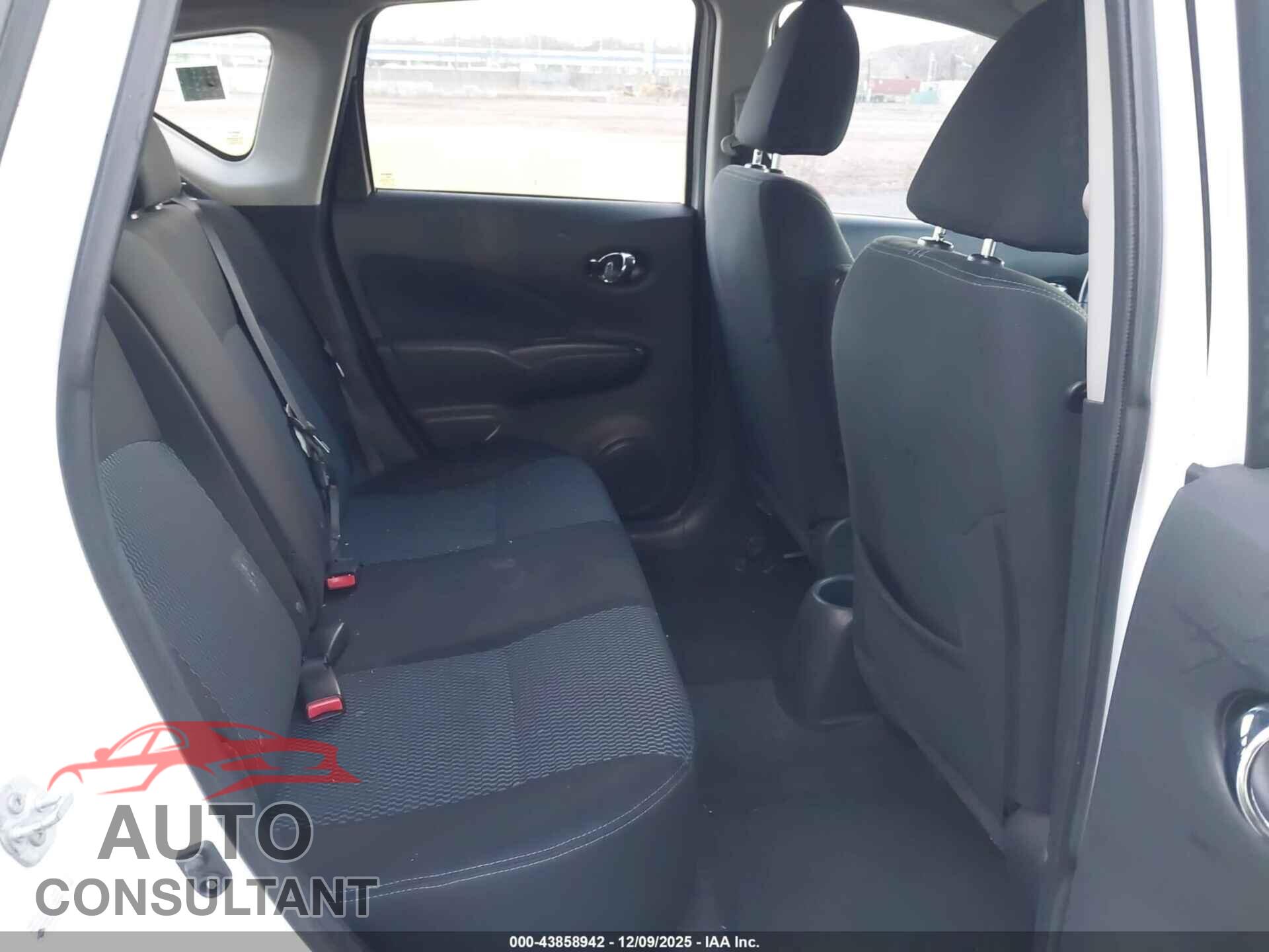 NISSAN VERSA NOTE 2017 - 3N1CE2CP3HL361596