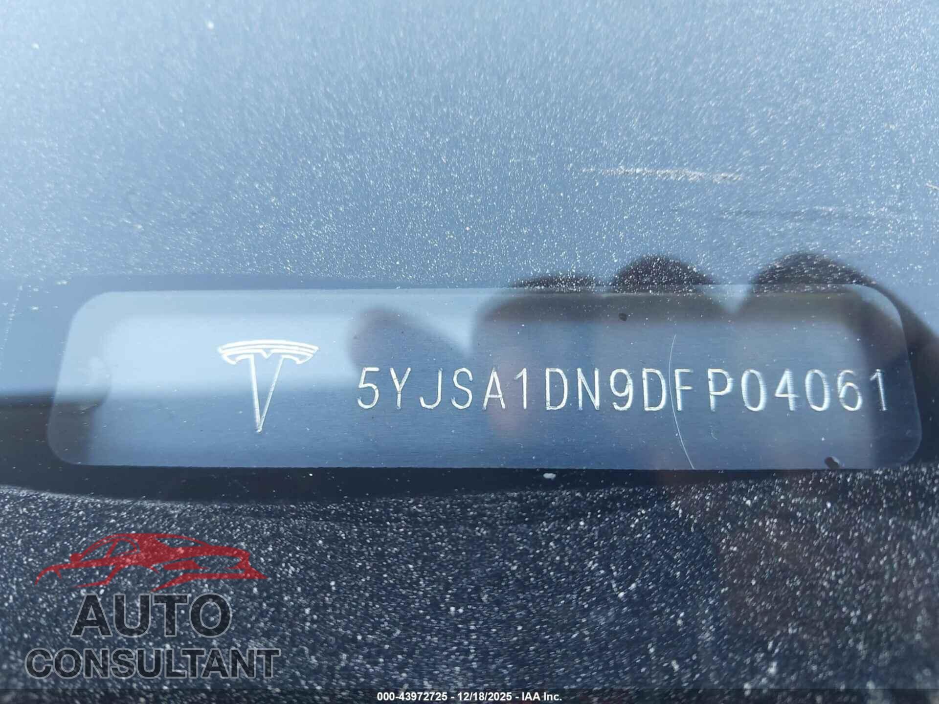TESLA MODEL S 2013 - 5YJSA1DN9DFP04061