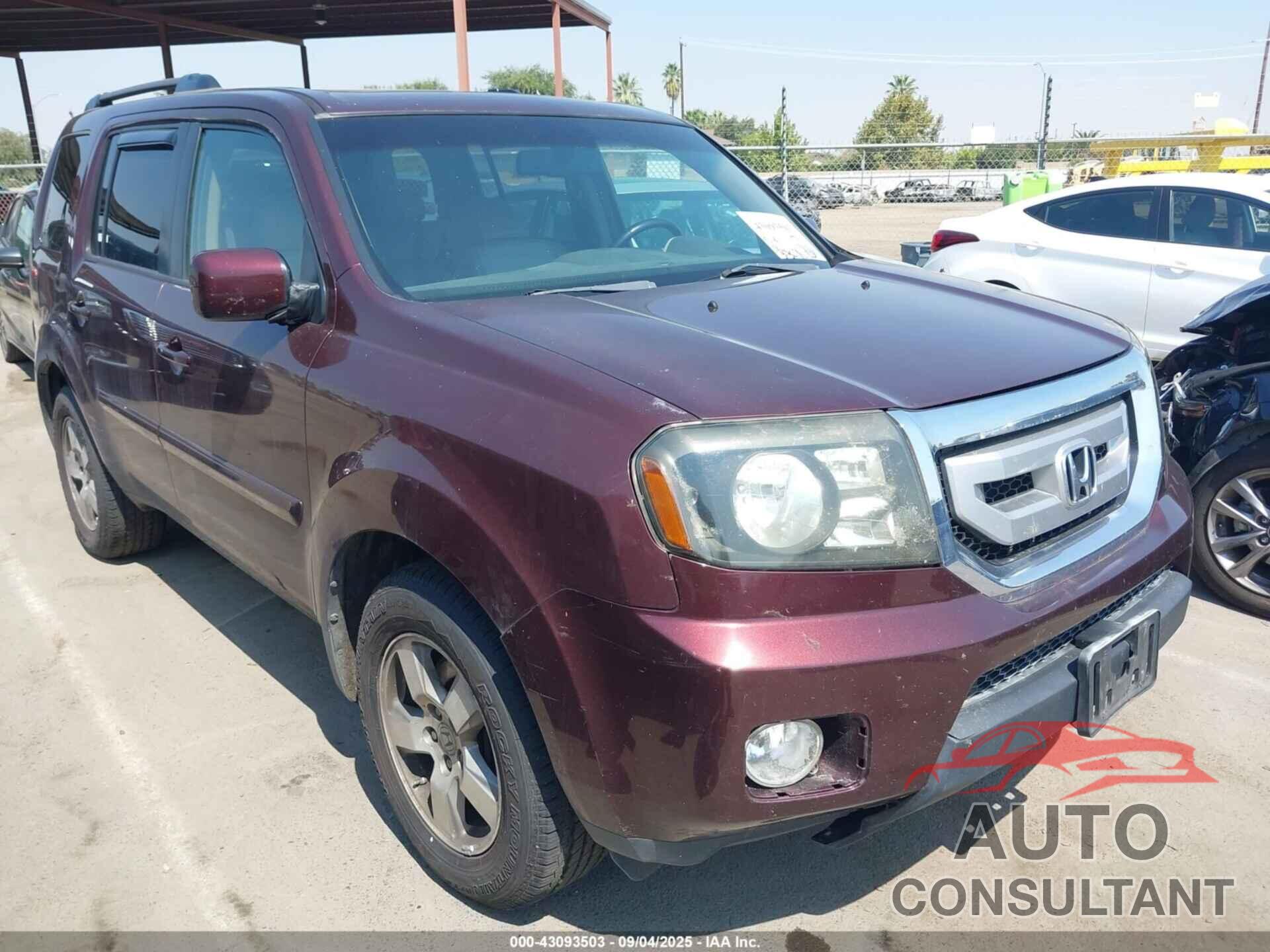 HONDA PILOT 2011 - 5FNYF4H58BB038833