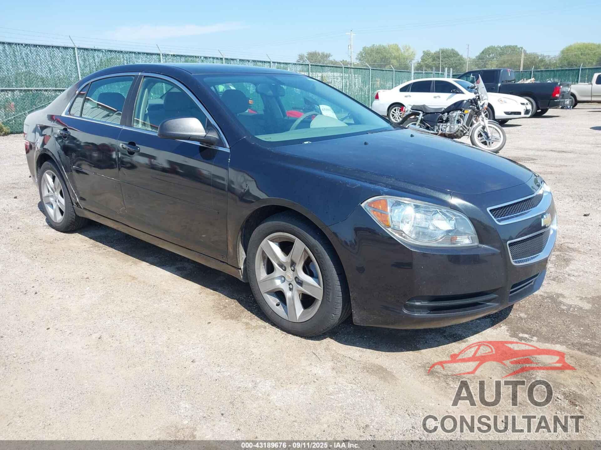 CHEVROLET MALIBU 2011 - 1G1ZB5E16BF144984