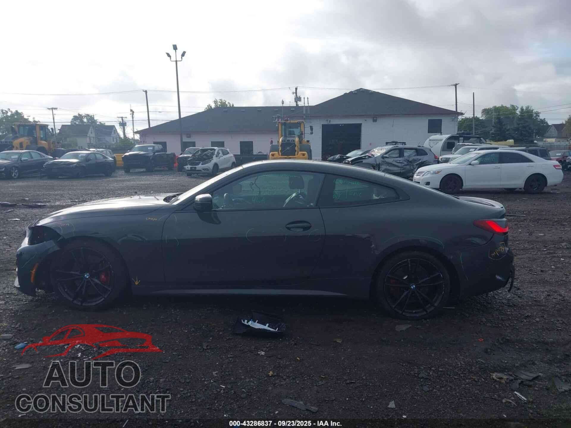 BMW M440I 2021 - WBA13AR03MCF54075