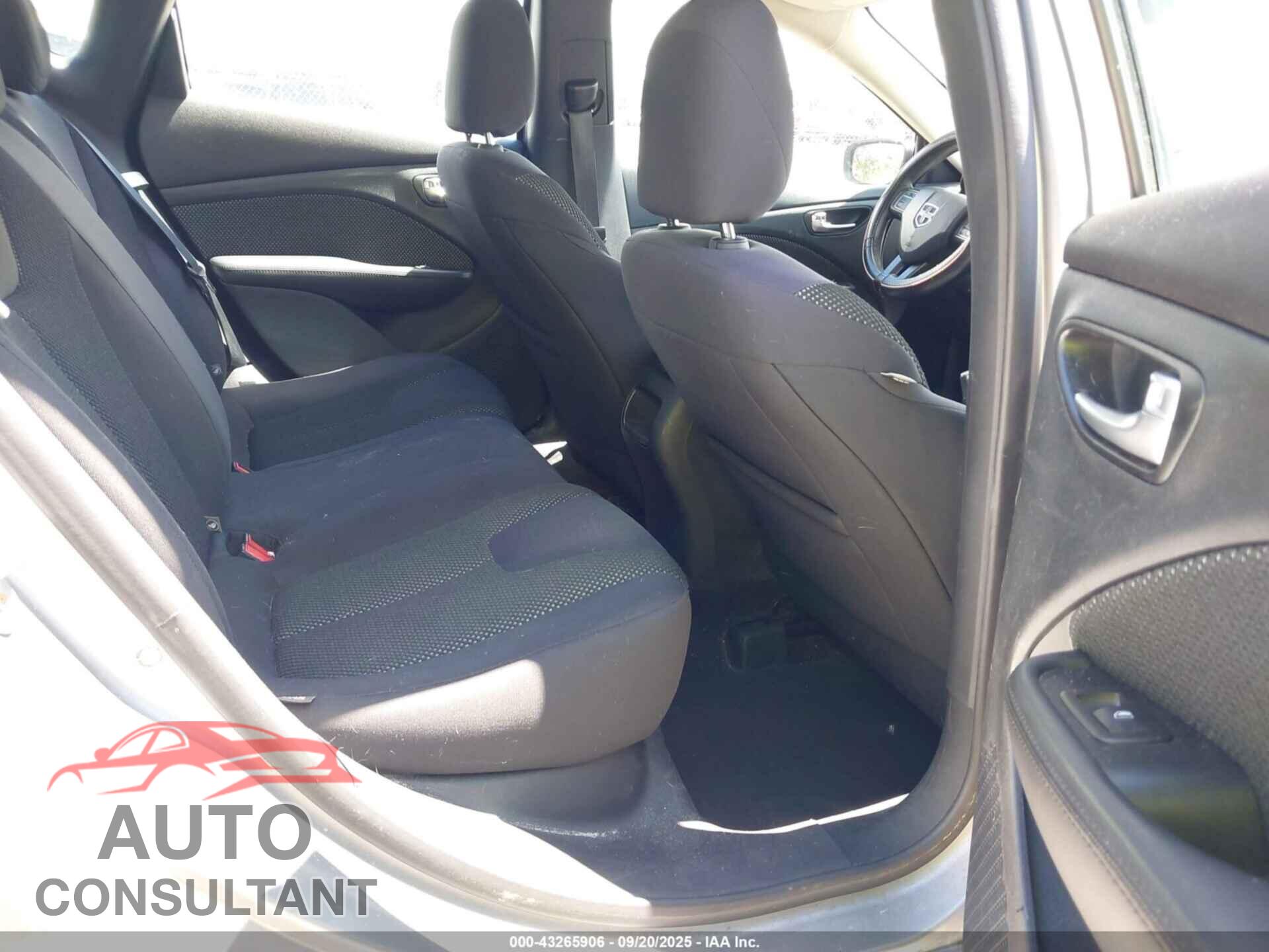 DODGE DART 2015 - 1C3CDFAA6FD120550