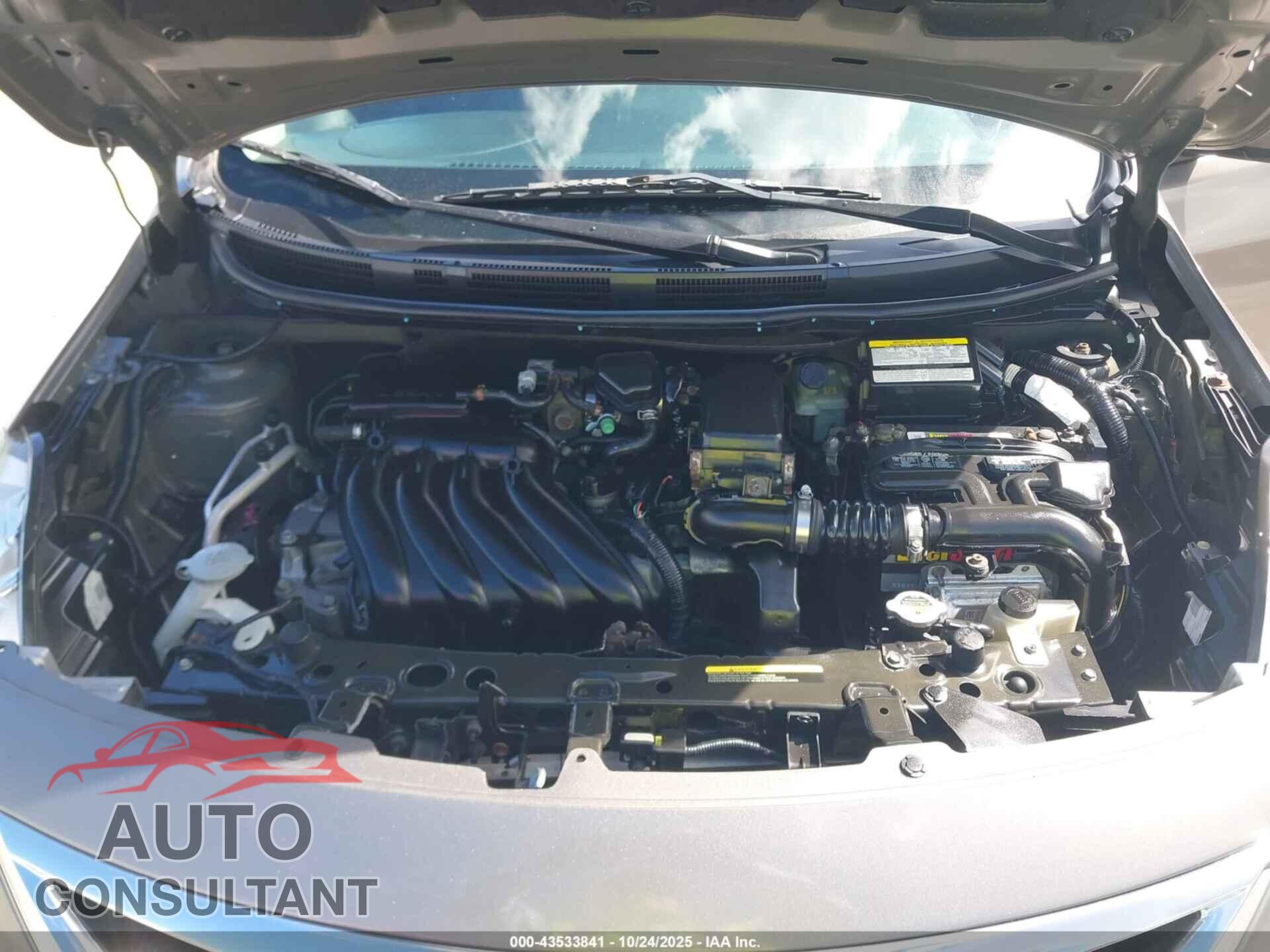 NISSAN VERSA 2015 - 3N1CN7AP1FL936176