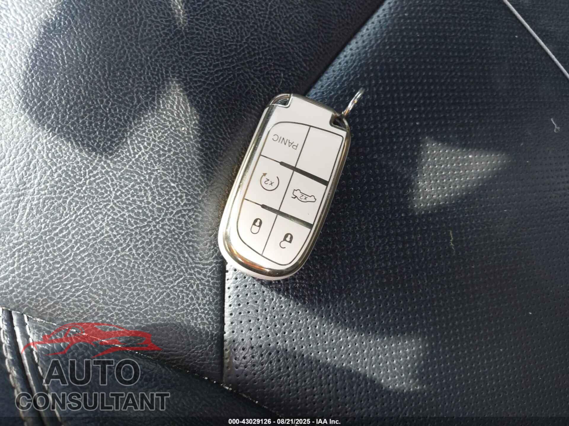 JEEP COMPASS 2021 - 3C4NJDEB5MT521177