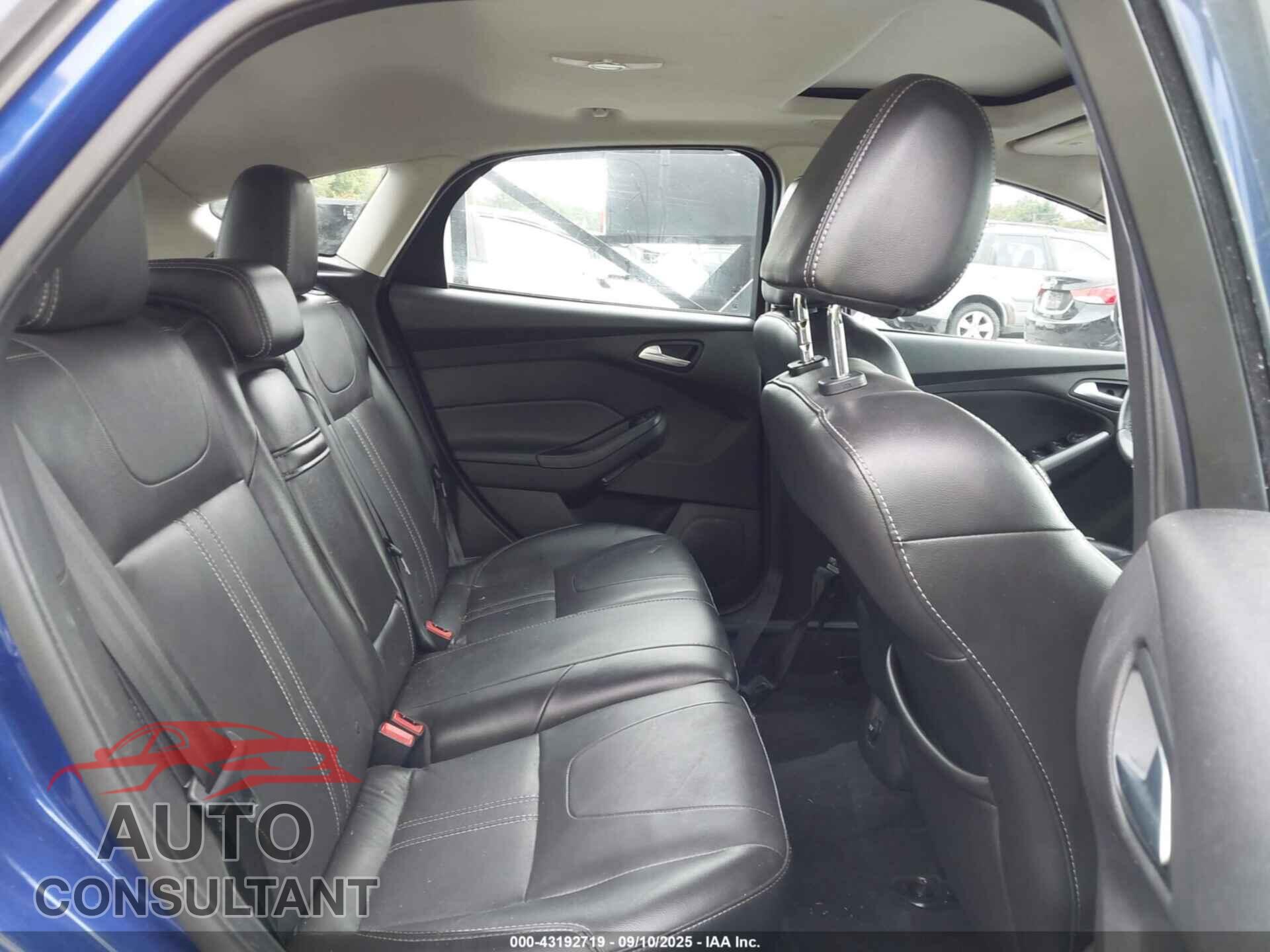 FORD FOCUS 2013 - 1FADP3K26DL104841