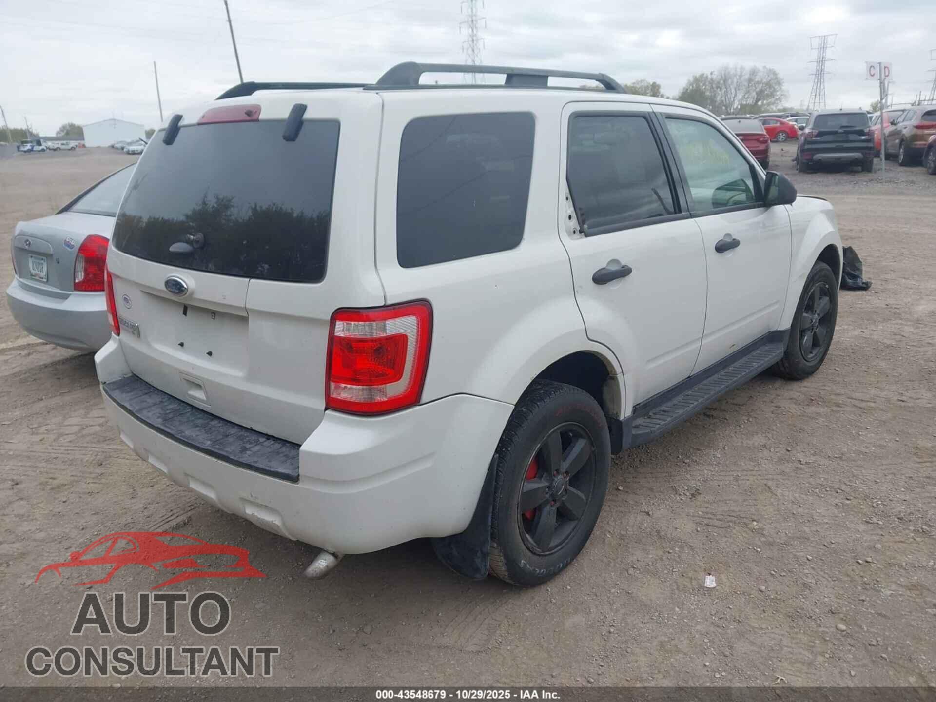 FORD ESCAPE 2011 - 1FMCU9D72BKC09112