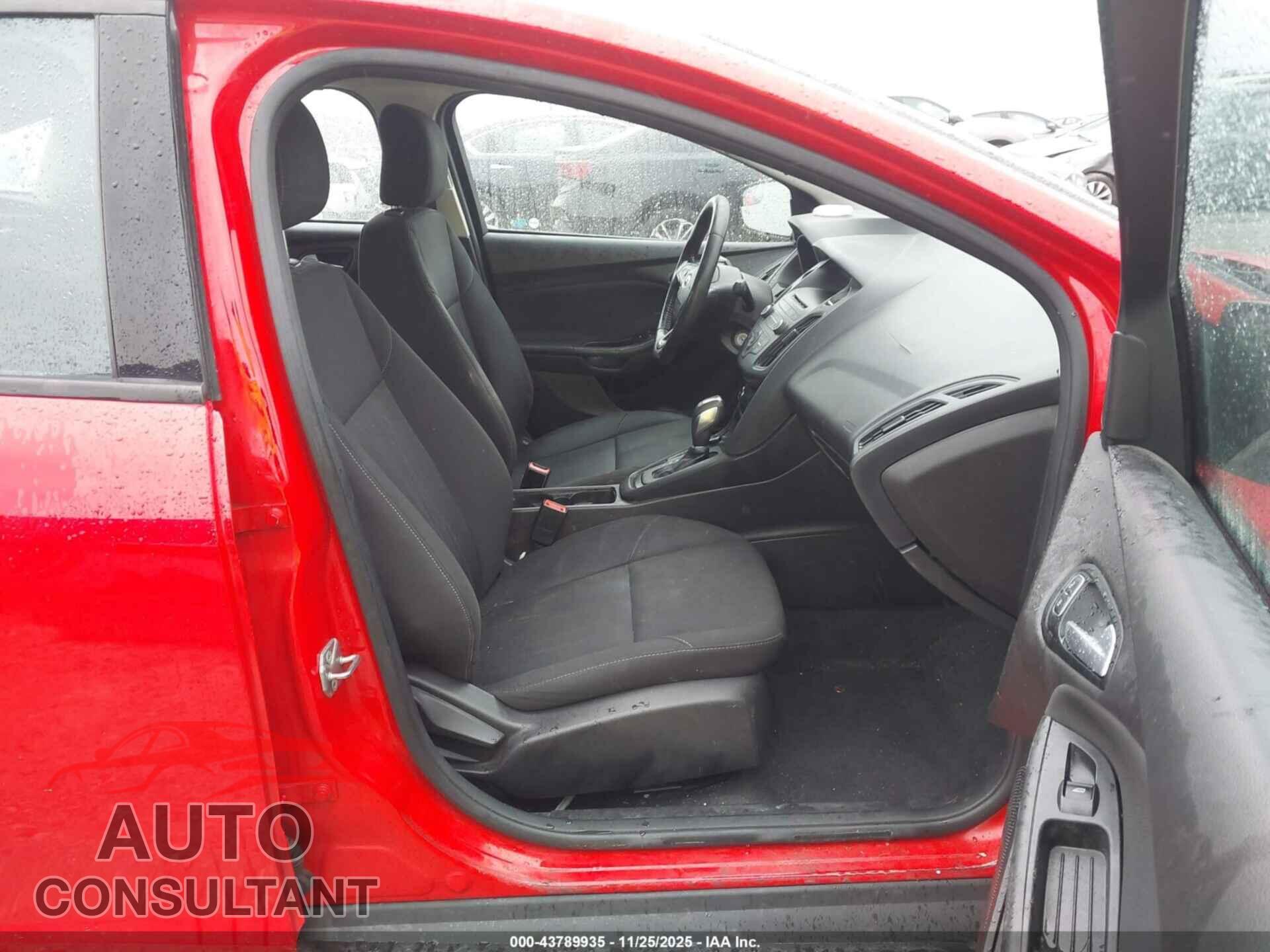 FORD FOCUS 2016 - 1FADP3F26GL233287