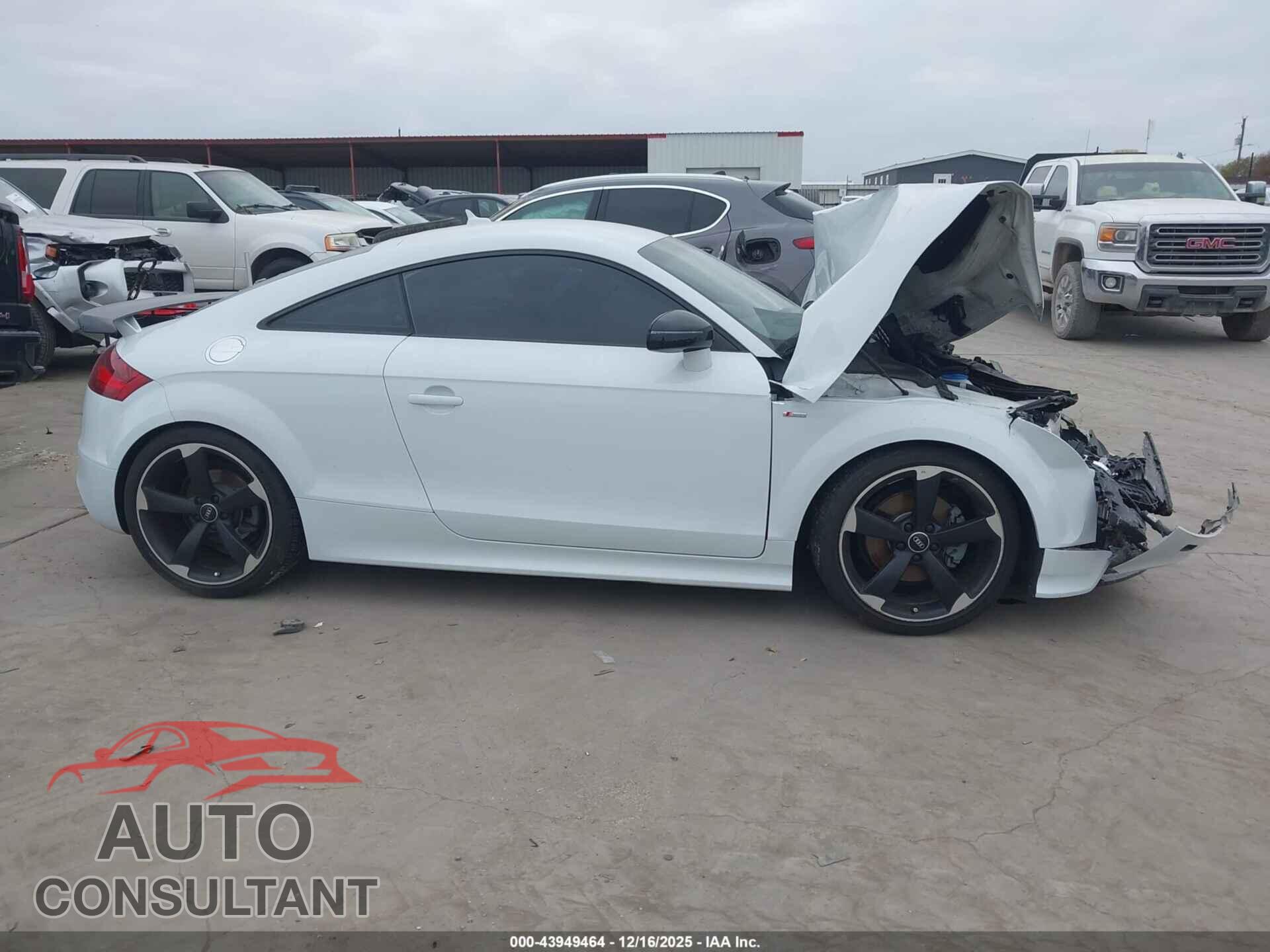 AUDI TT 2014 - TRUBFAFK8E1004682