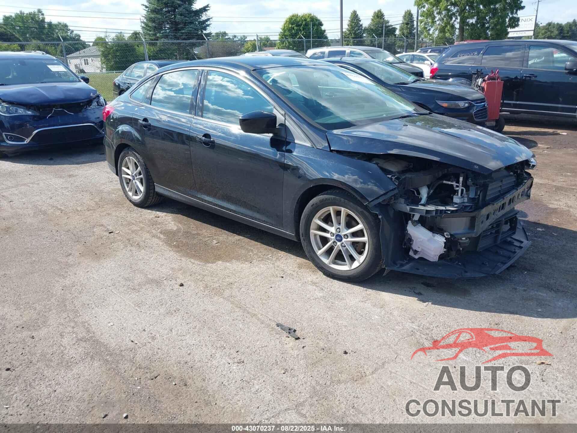 FORD FOCUS 2018 - 1FADP3F23JL239815