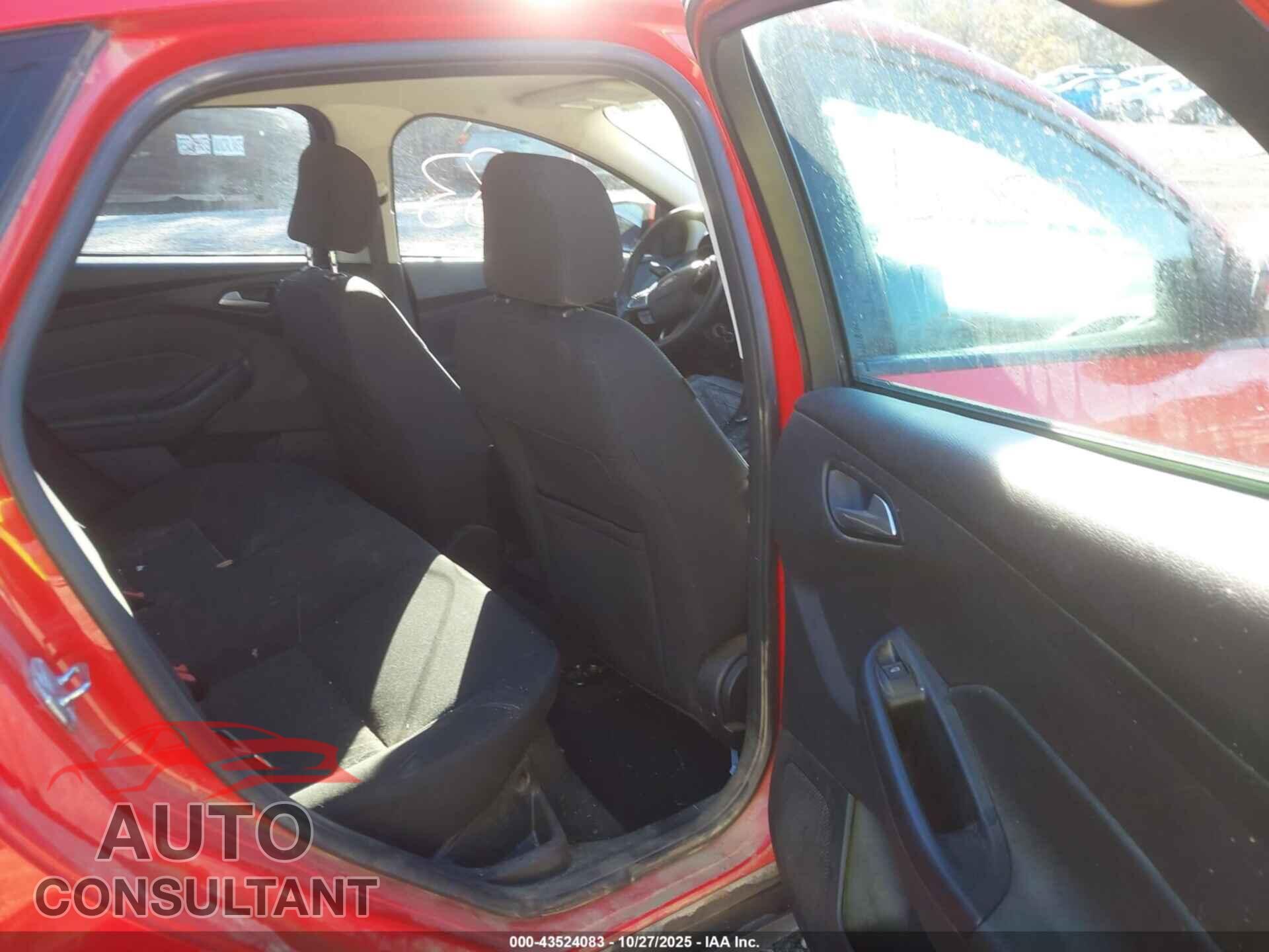 FORD FOCUS 2017 - 1FADP3F2XHL213531