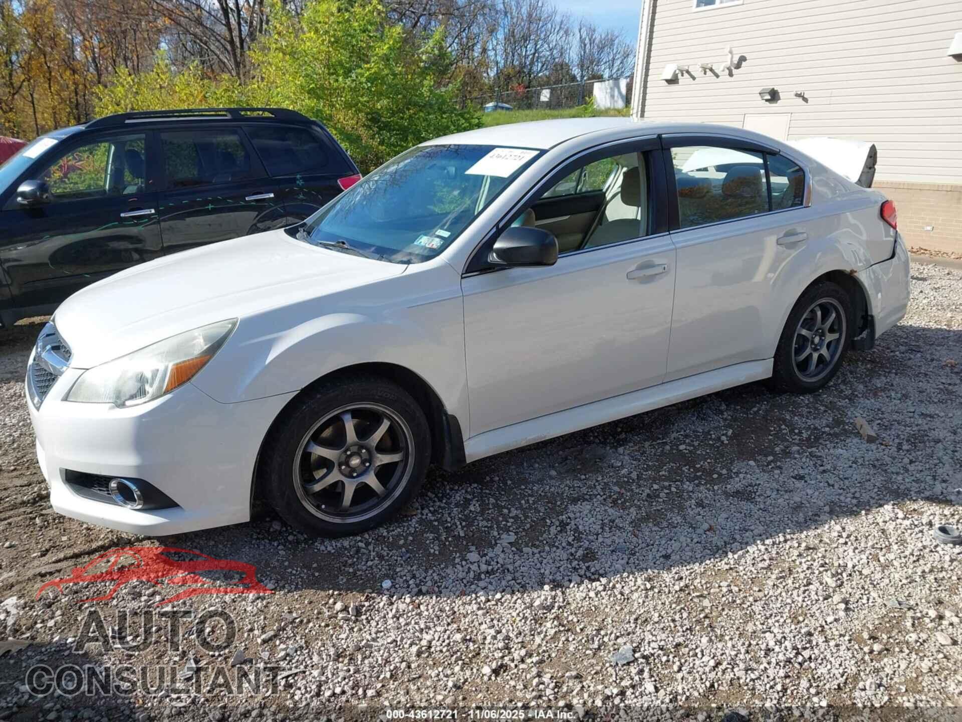 SUBARU LEGACY 2014 - 4S3BMBA64E3028563
