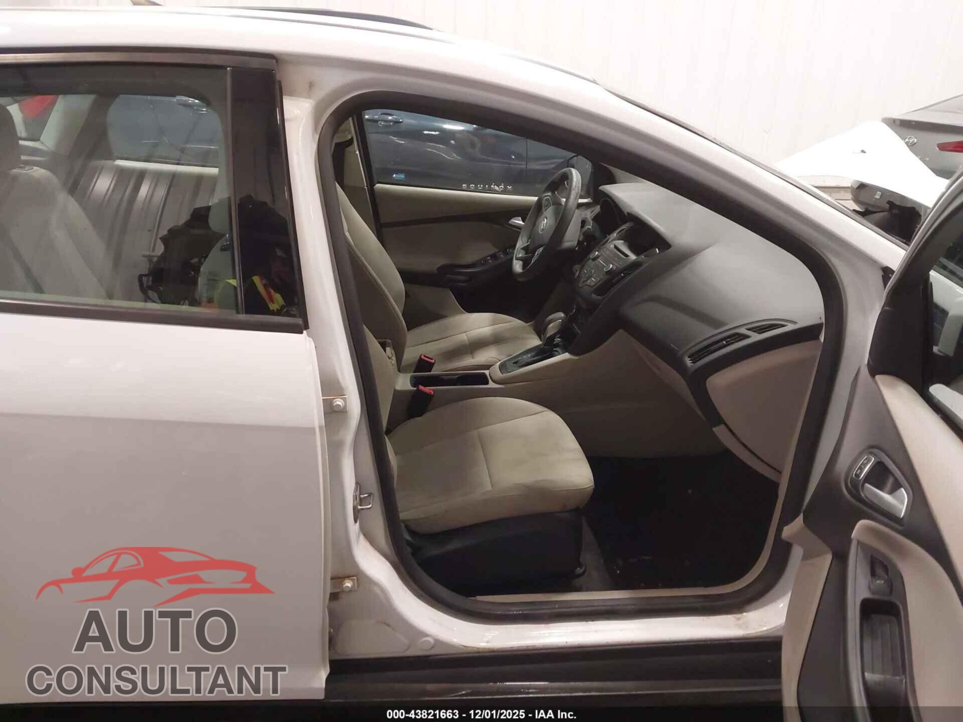 FORD FOCUS 2017 - 1FADP3F22HL309184