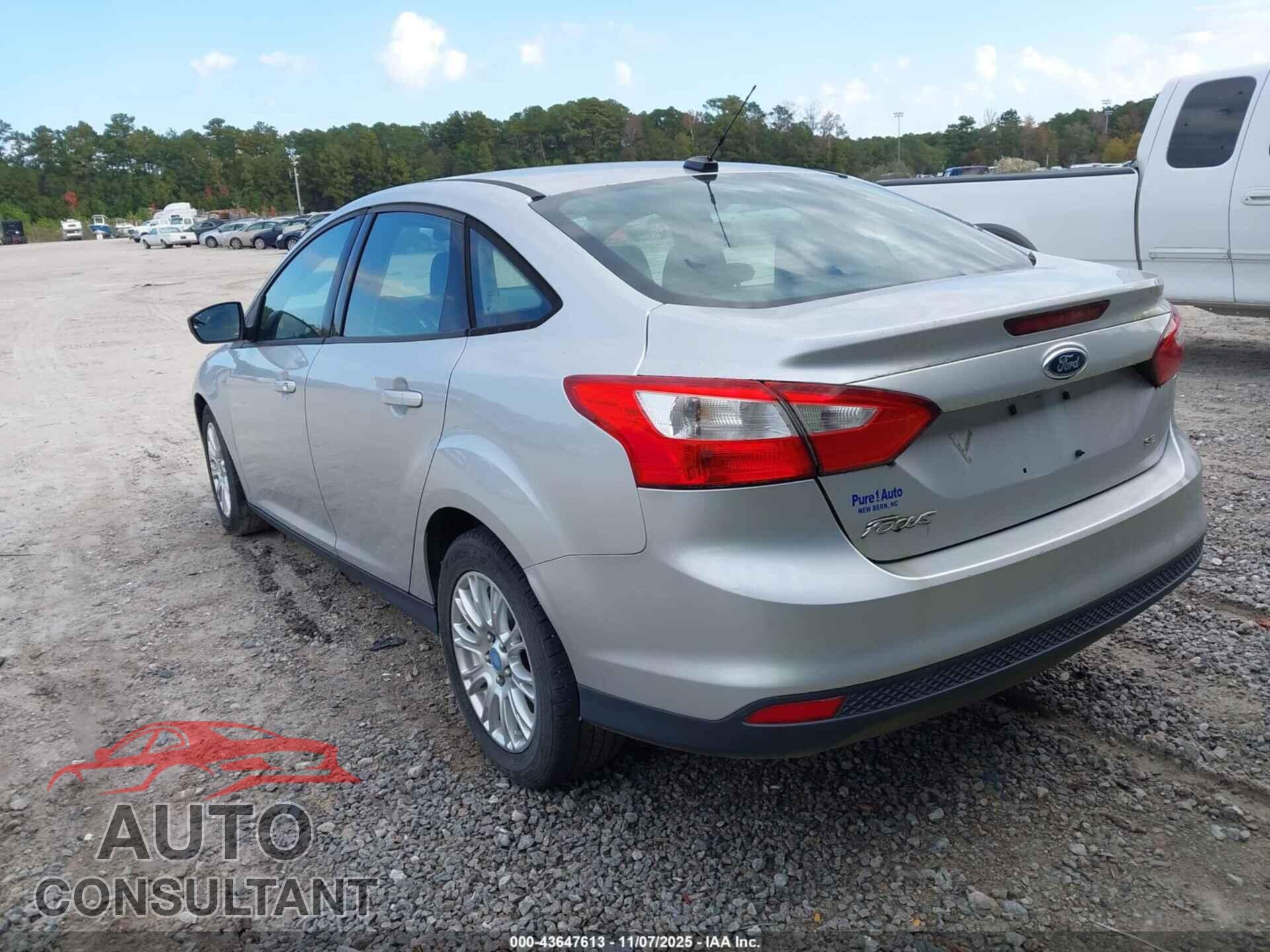 FORD FOCUS 2012 - 1FAHP3F24CL107876