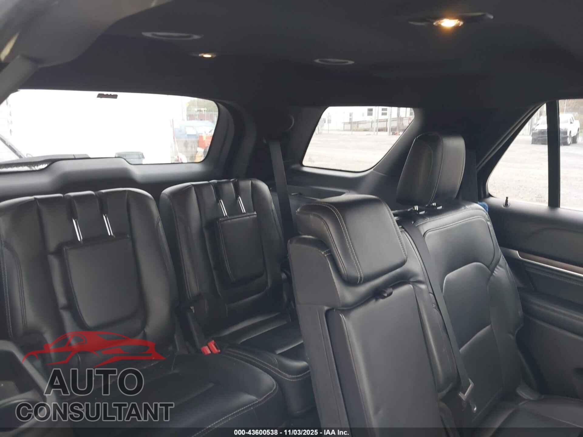 FORD EXPLORER 2018 - 1FM5K8F8XJGB45868