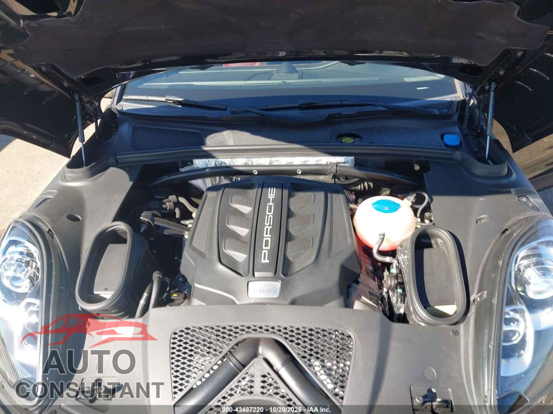 PORSCHE MACAN 2017 - WP1AB2A52HLB21089