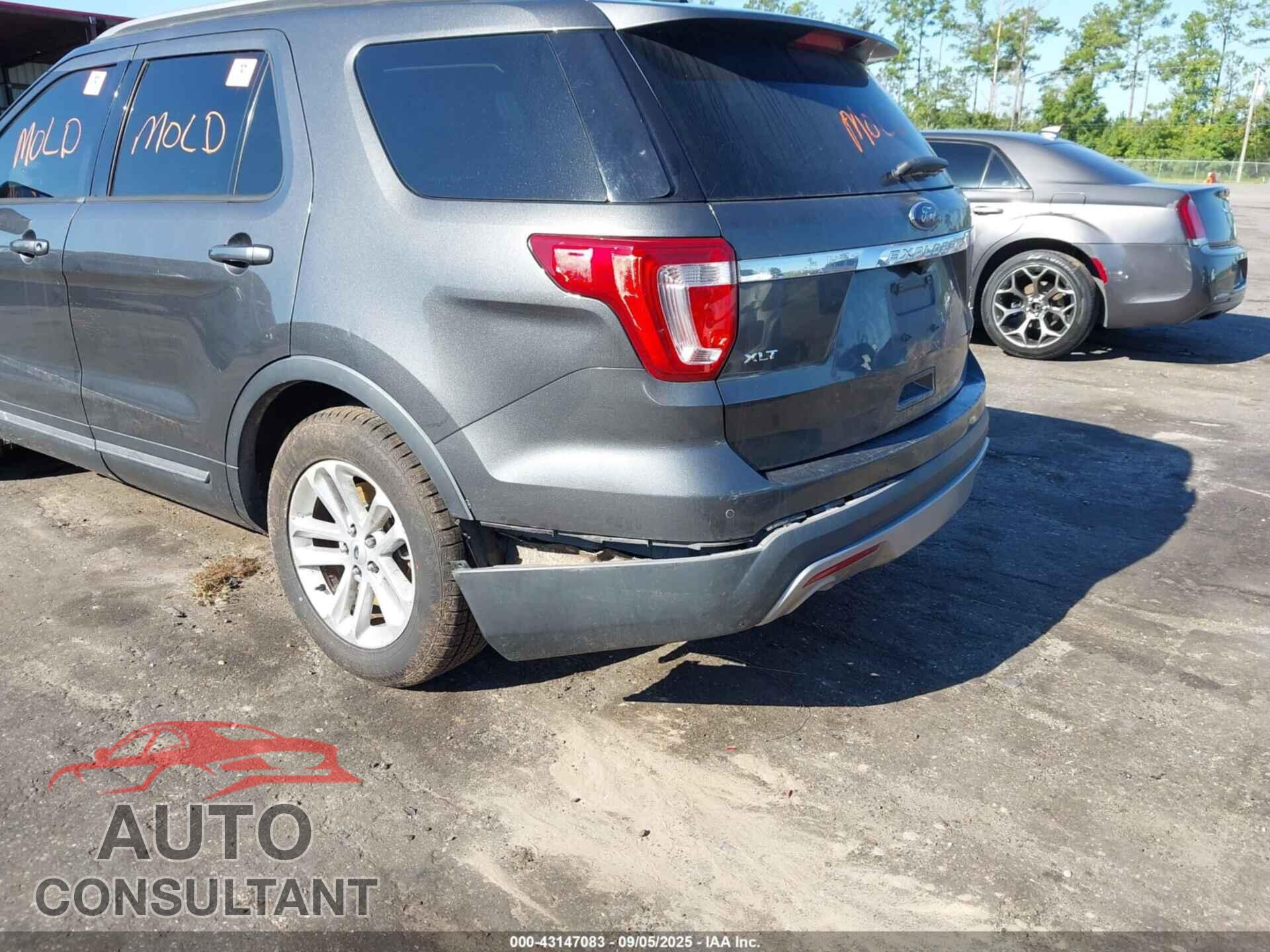 FORD EXPLORER 2017 - 1FM5K7D84HGD11101