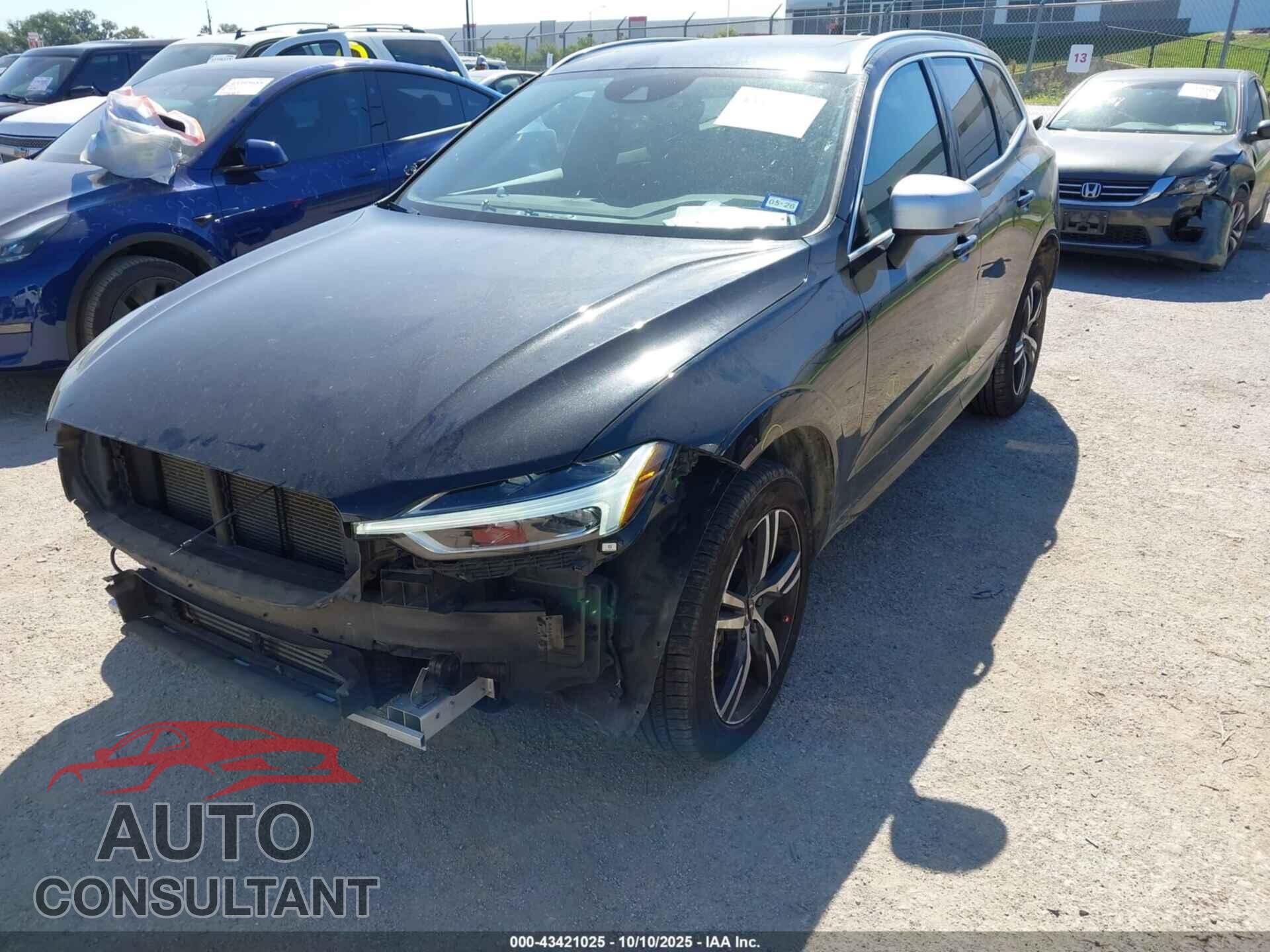 VOLVO XC60 2018 - LYVA22RM8JB106488