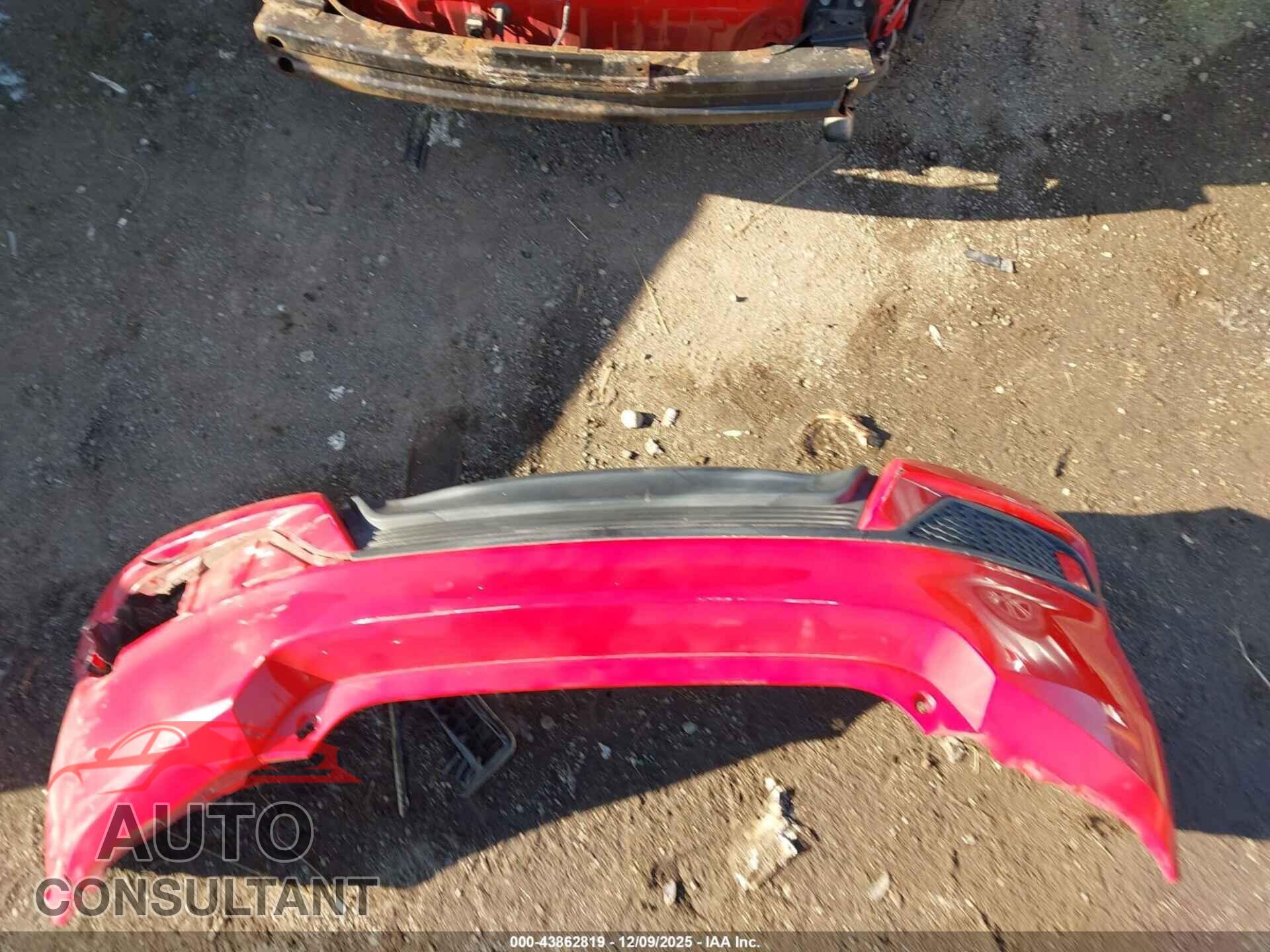 HONDA CIVIC 2018 - 2HGFC4B00JH302103