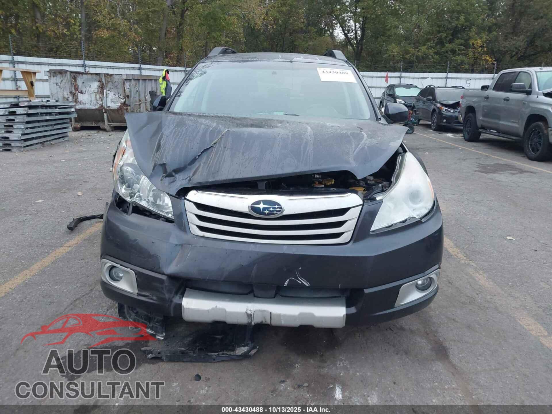 SUBARU OUTBACK 2011 - 4S4BRBKC7B3383501