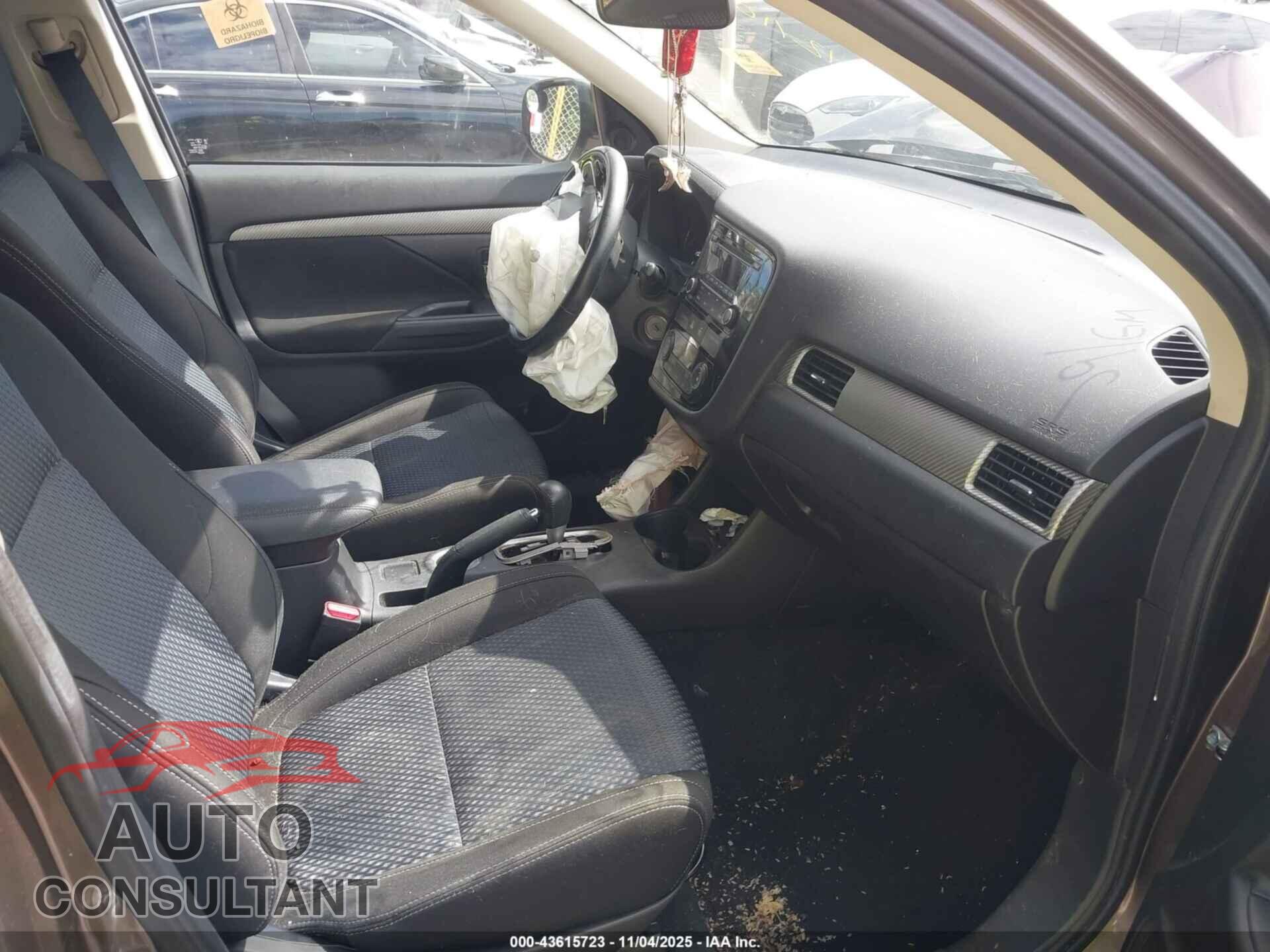 MITSUBISHI OUTLANDER 2016 - JA4AZ3A3XGZ035357
