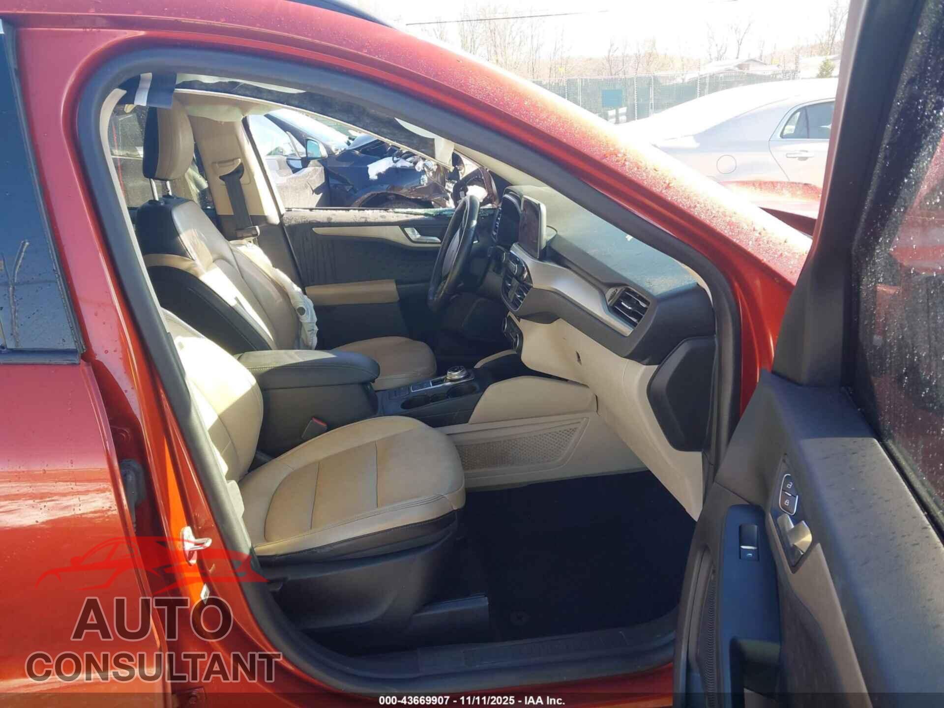 FORD ESCAPE 2020 - 1FMCU9H9XLUA40023