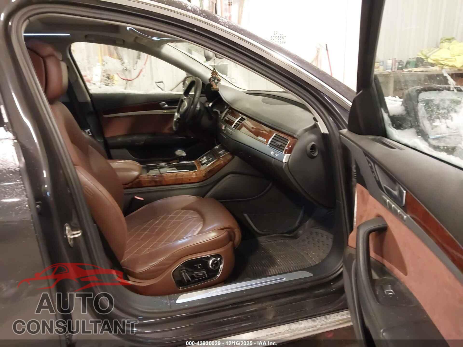 AUDI A8 2012 - WAUCVAFD8CN021259