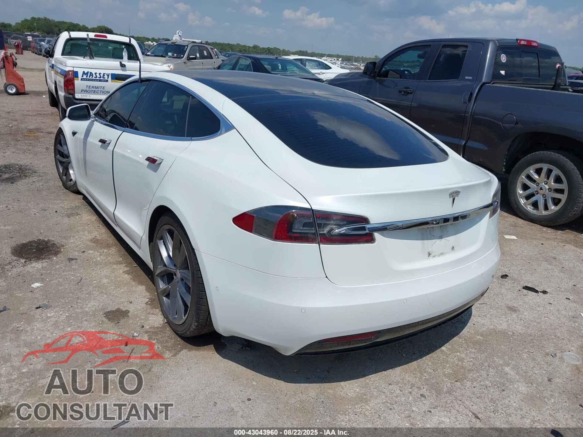 TESLA MODEL S 2018 - 5YJSA1E20JF292287