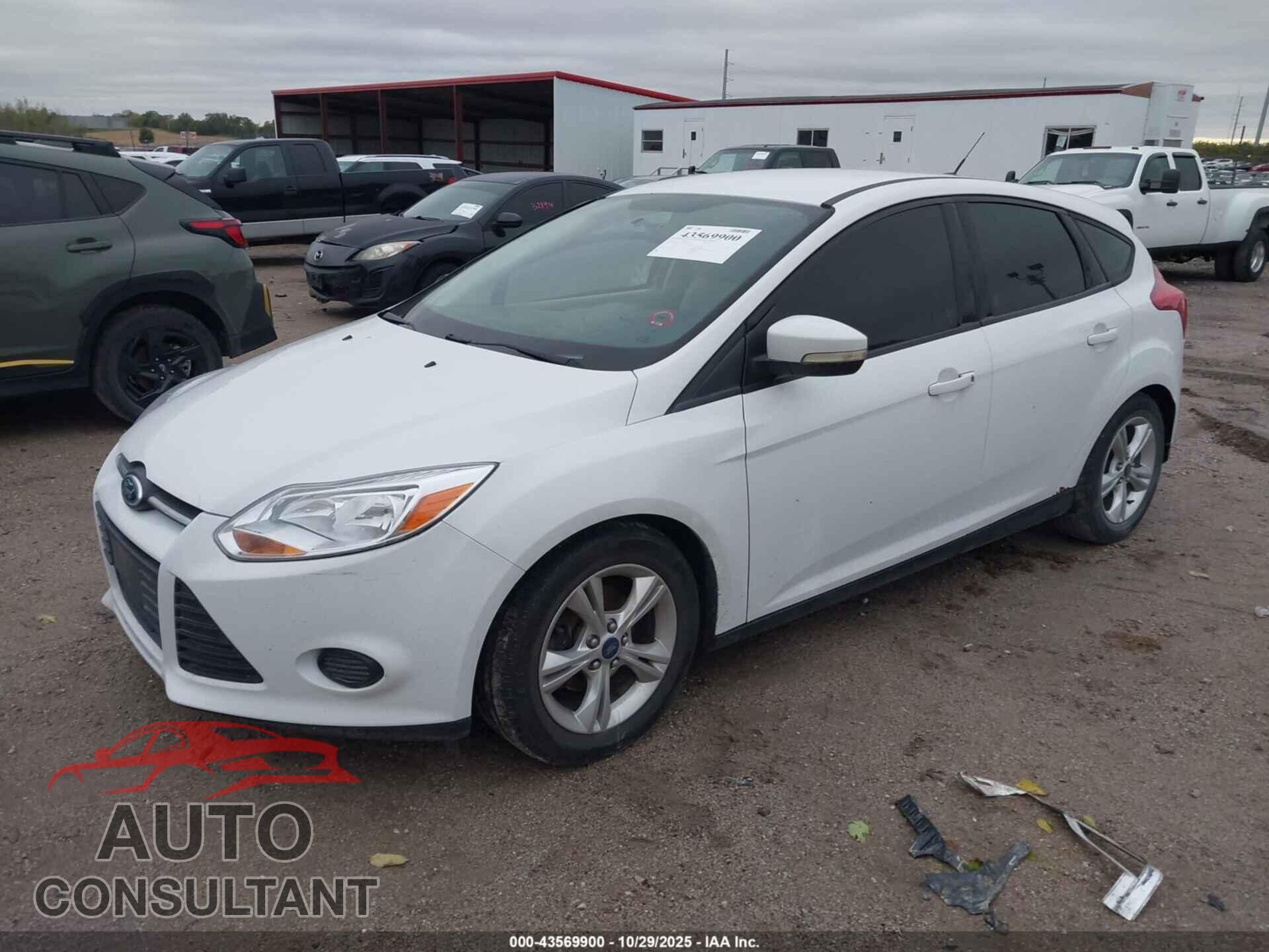 FORD FOCUS 2014 - 1FADP3K2XEL145846