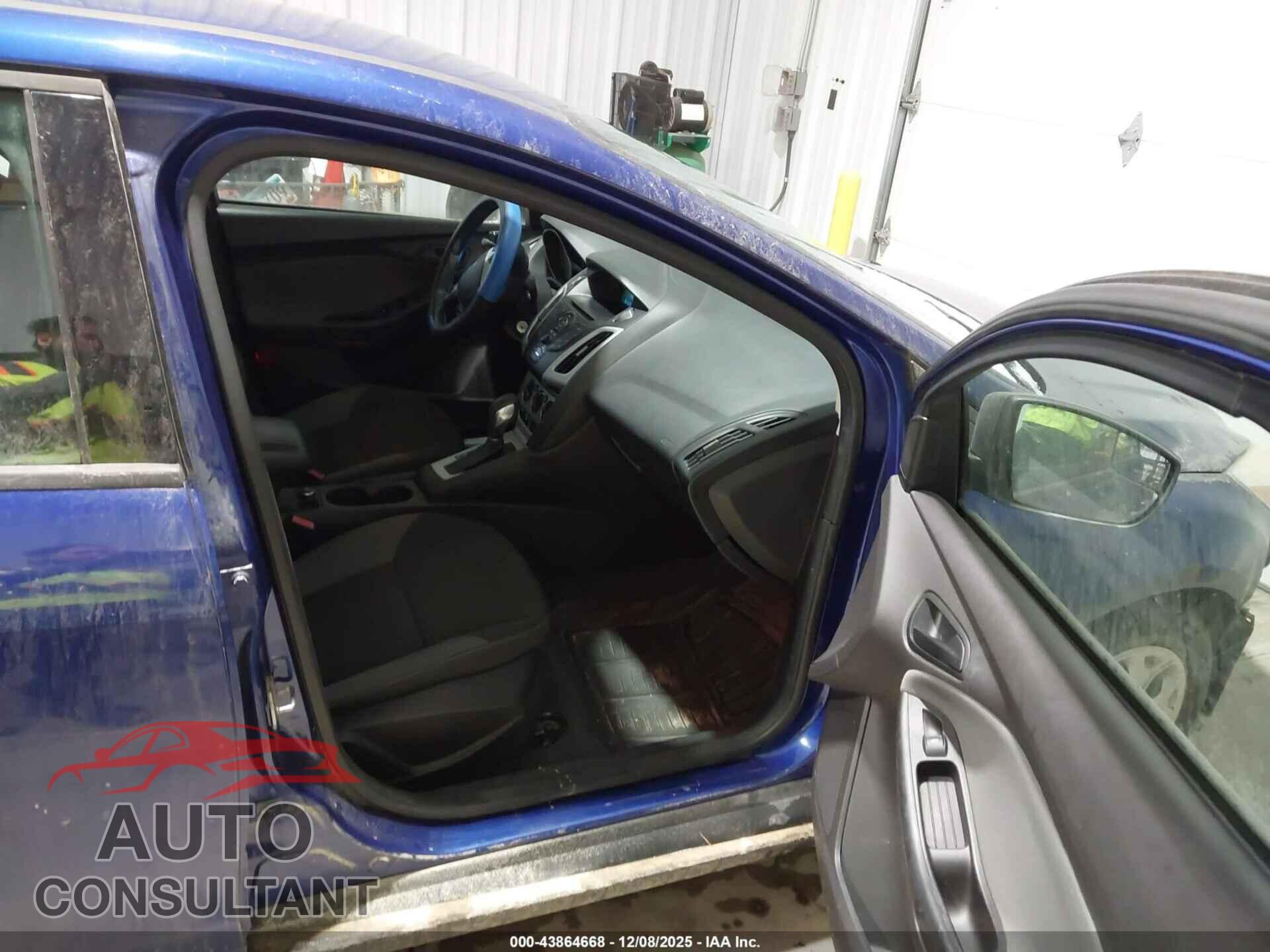 FORD FOCUS 2012 - 1FAHP3F24CL451644