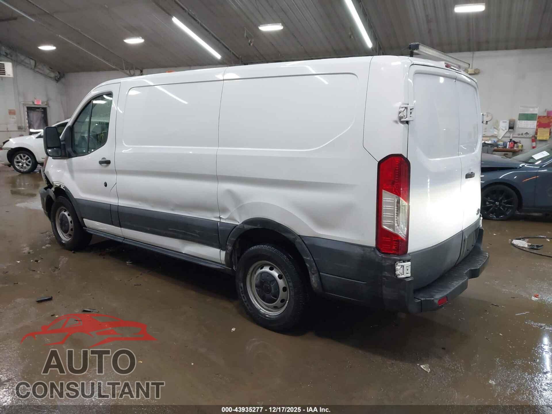FORD TRANSIT 2017 - 1FTYE1ZM6HKA93607