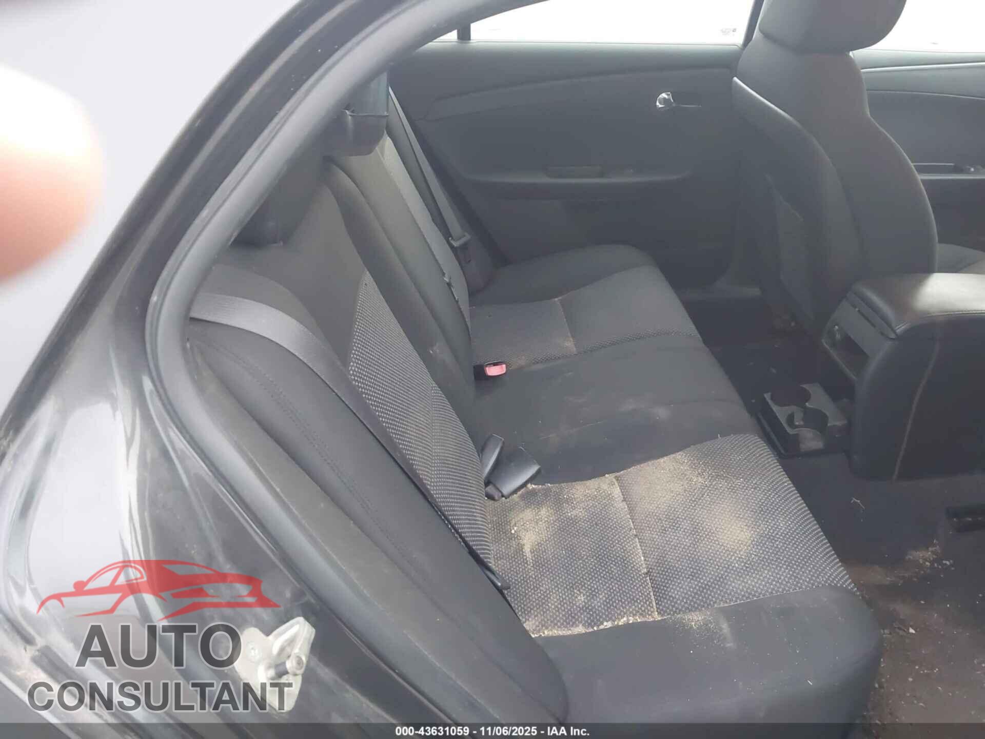 CHEVROLET MALIBU 2011 - 1G1ZC5E17BF203473