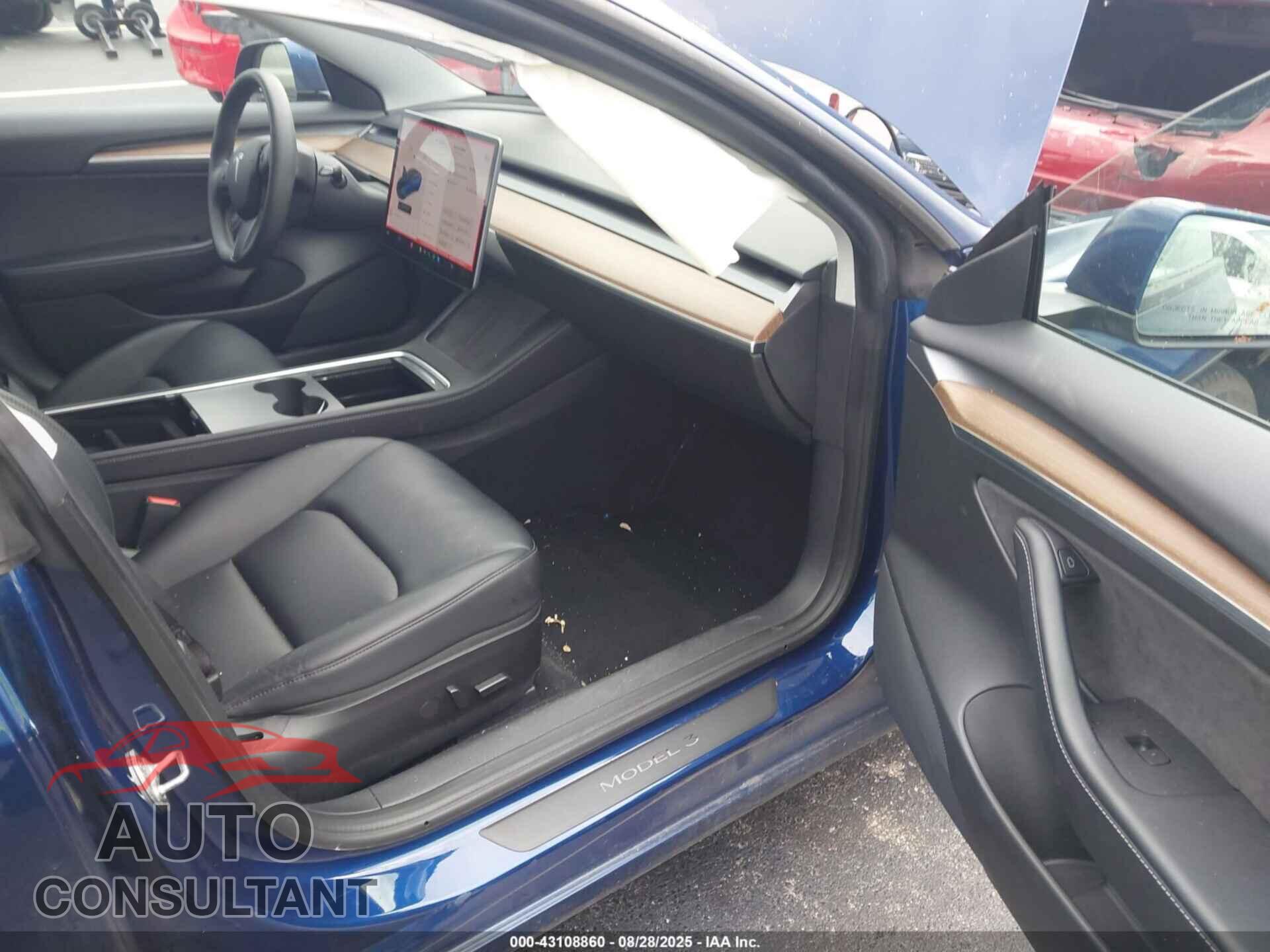 TESLA MODEL 3 2021 - 5YJ3E1EA5MF094468