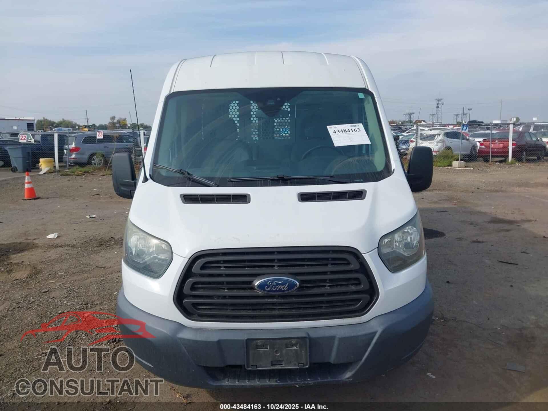 FORD TRANSIT-150 2015 - 1FTNE2CG7FKA15877