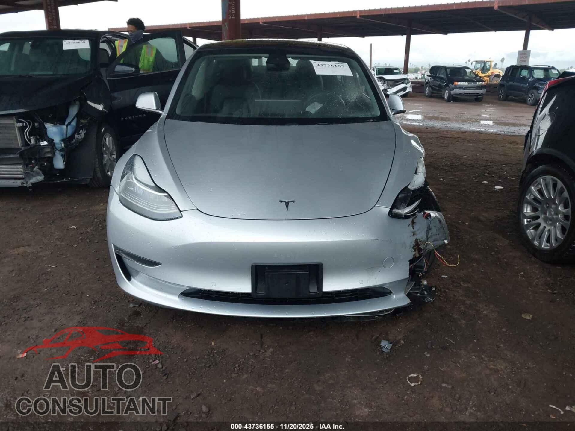 TESLA MODEL 3 2018 - 5YJ3E1EA1JF037454