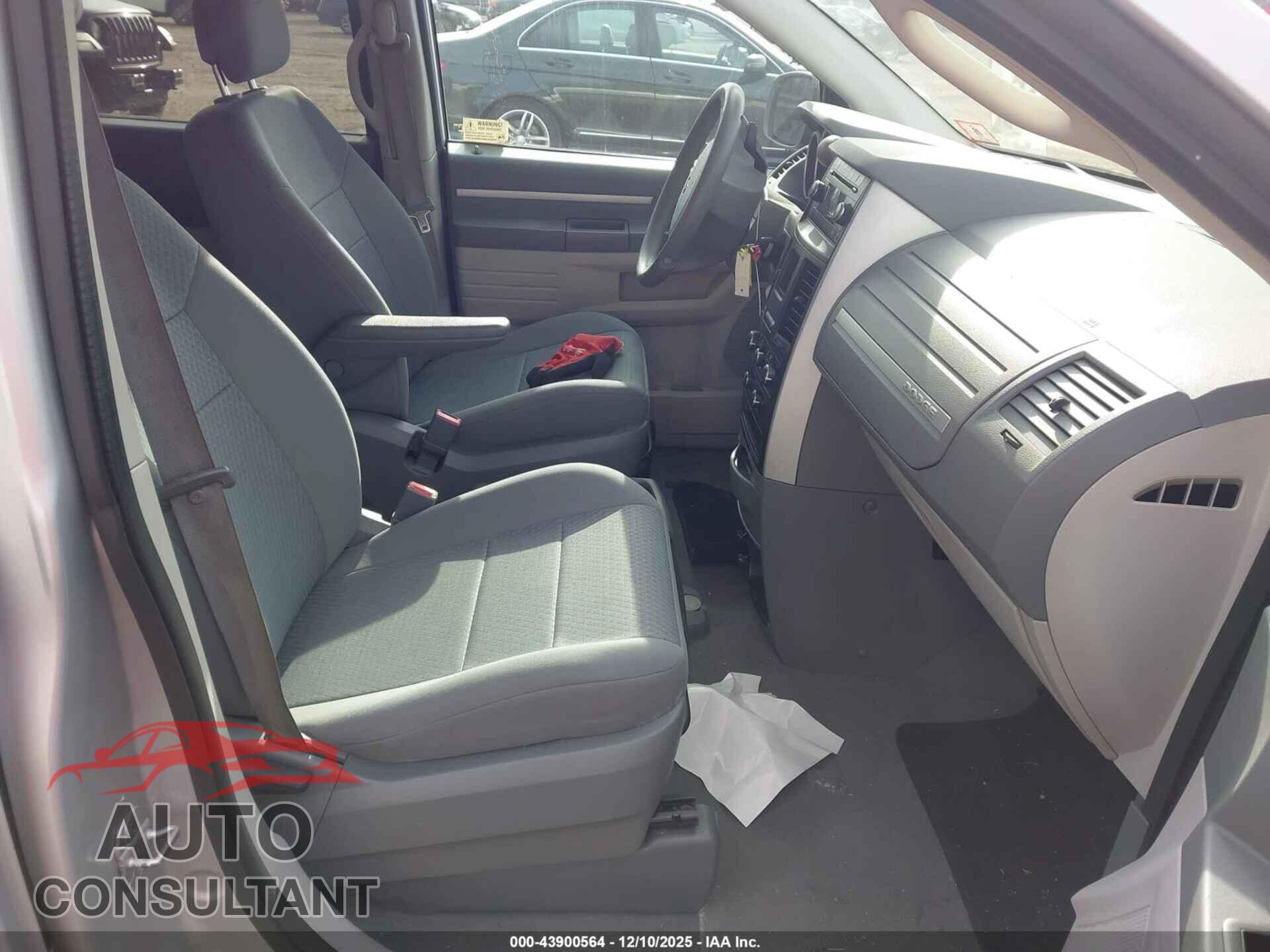 DODGE GRAND CARAVAN 2010 - 2D4RN4DE8AR478327
