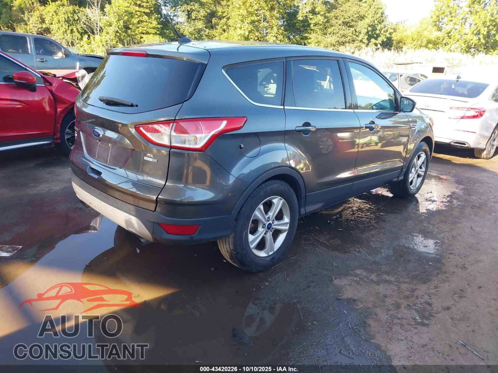 FORD ESCAPE 2016 - 1FMCU9GX4GUC20913