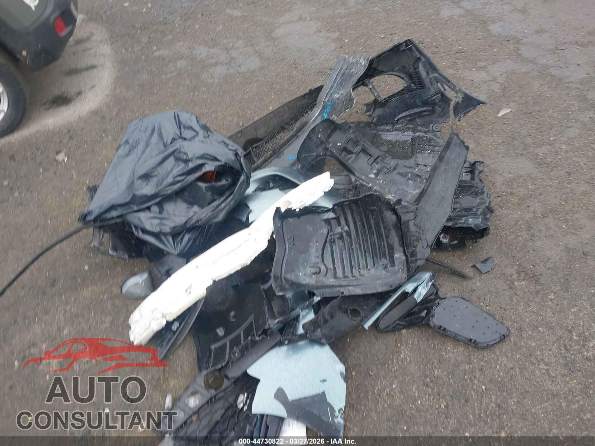 BMW 528I 2012 - WBAXH5C50CDW09210