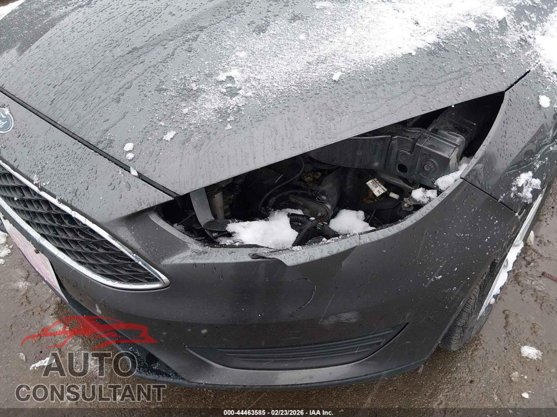 FORD FOCUS 2017 - 1FADP3F21HL335730
