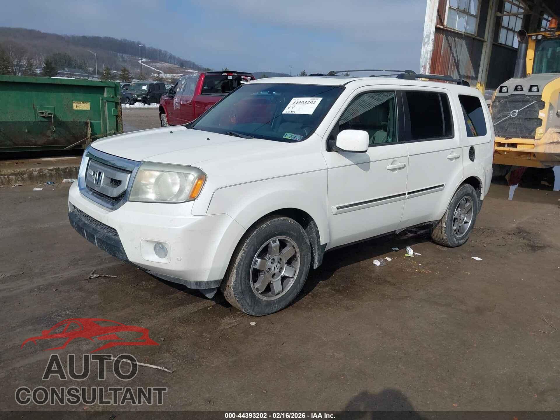 HONDA PILOT 2011 - 5FNYF4H95BB046911